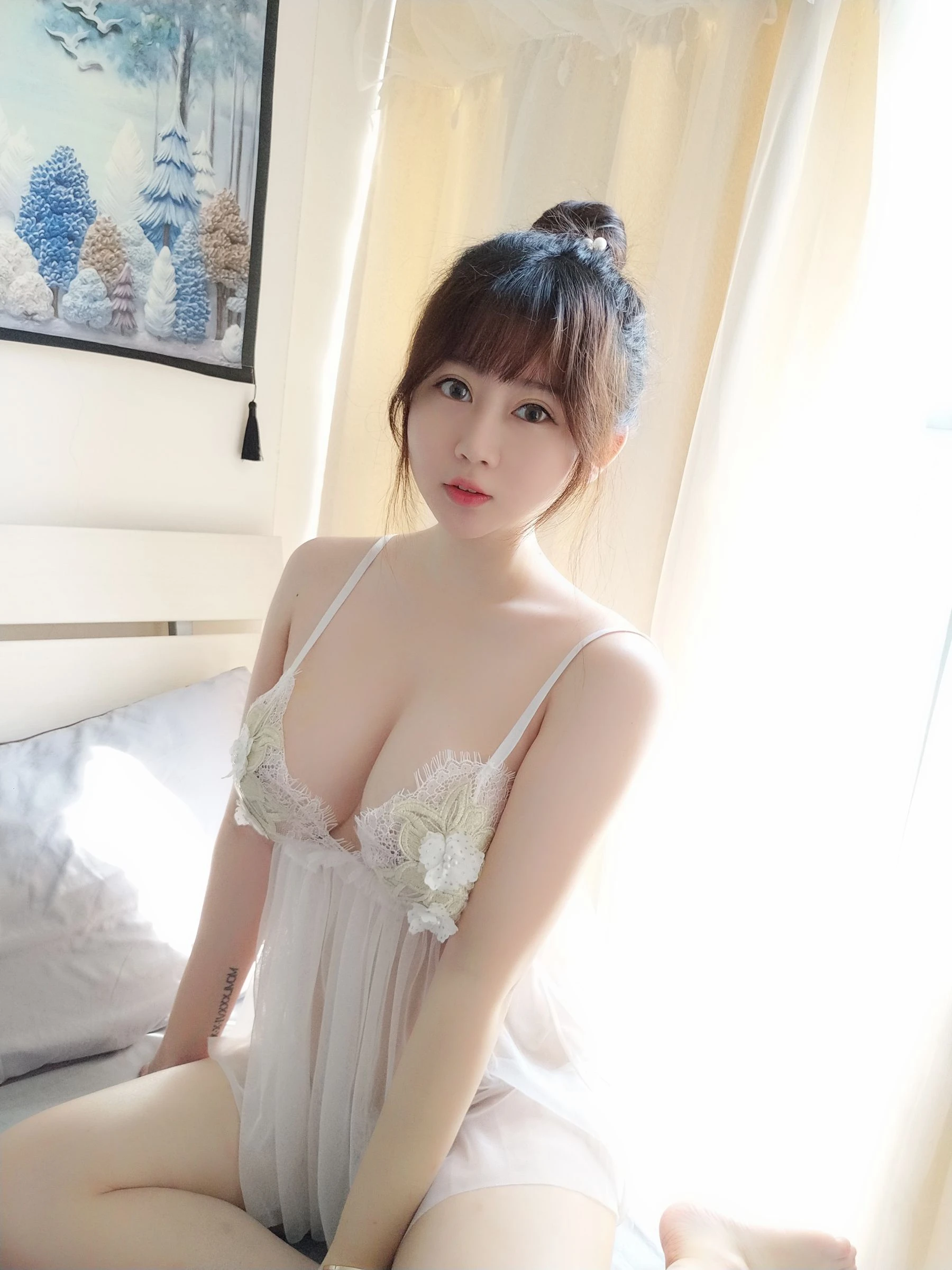 蜜桃少女是依酱呀 蕾丝内衣高清在线免费欣赏–微密图社-微密图社