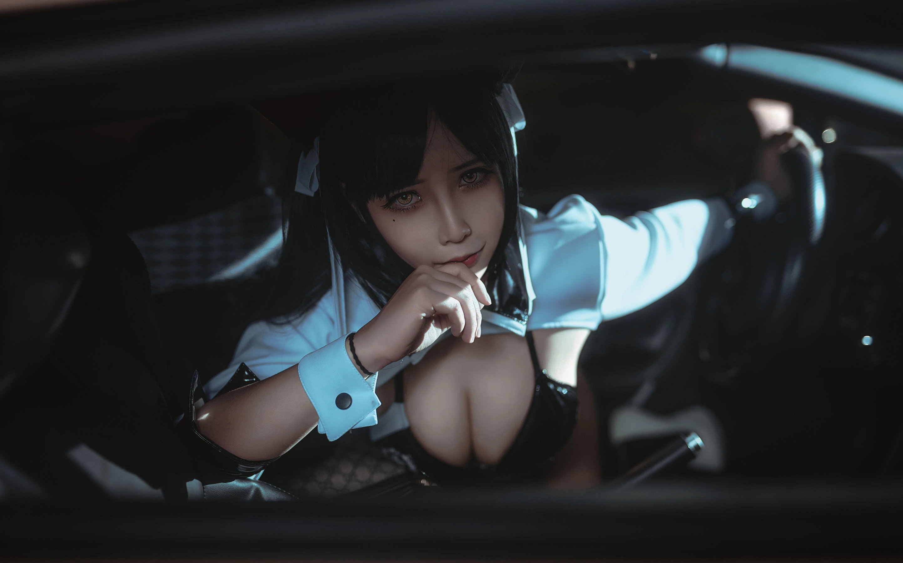 二次元妹子抱走莫子aa 赛车女郎插图6