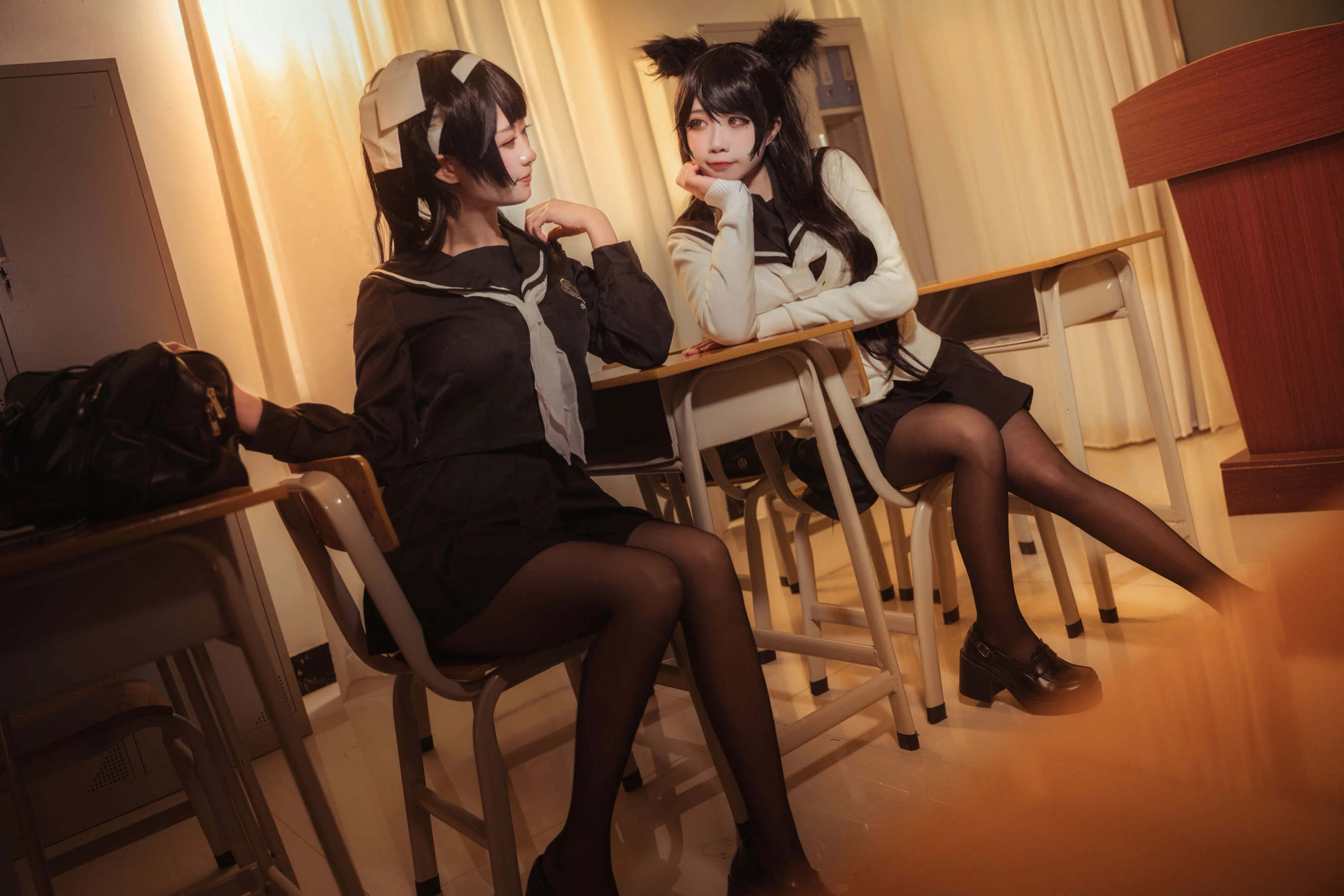 贞子蜜桃 – 碧蓝航线 爱宕高雄制服插图4
