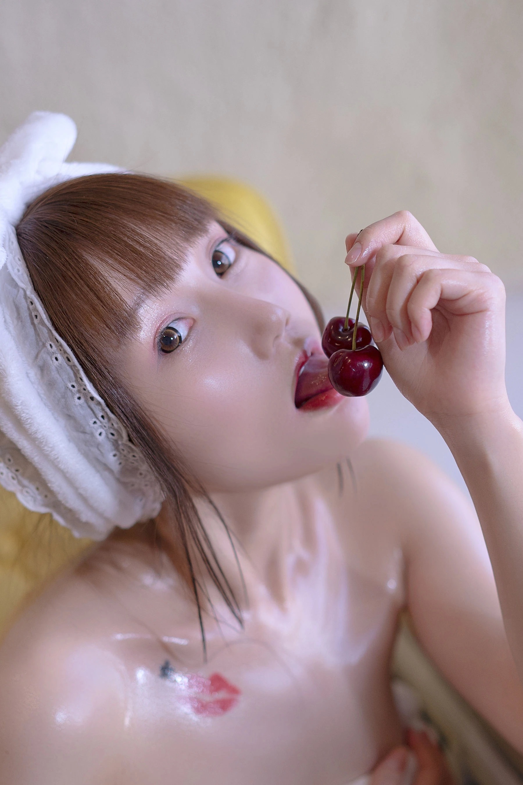 COS少女星野咪兔 – 春日气泡插图1