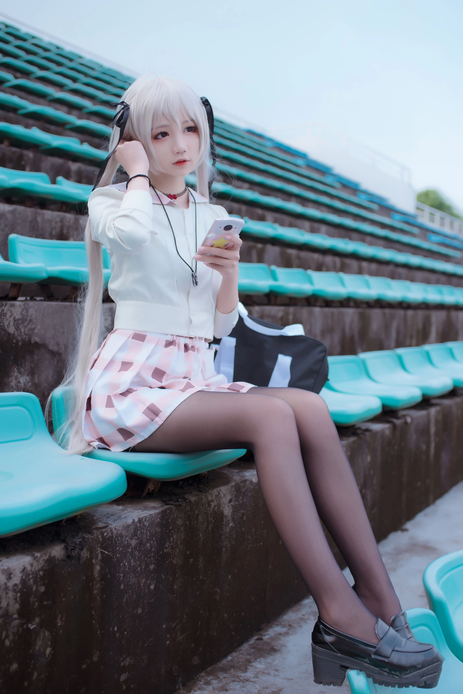 清纯少女五更百鬼 – 穹插图1