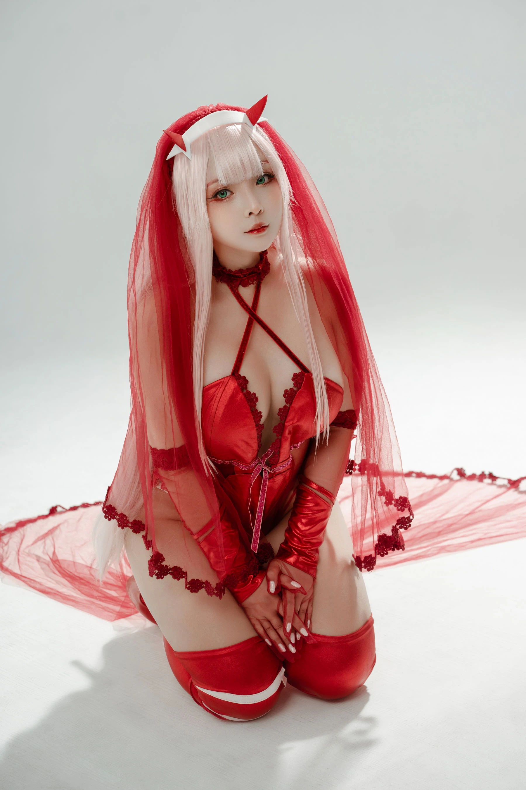 Sayo Momo – Zero Two Wedding Dress插图5