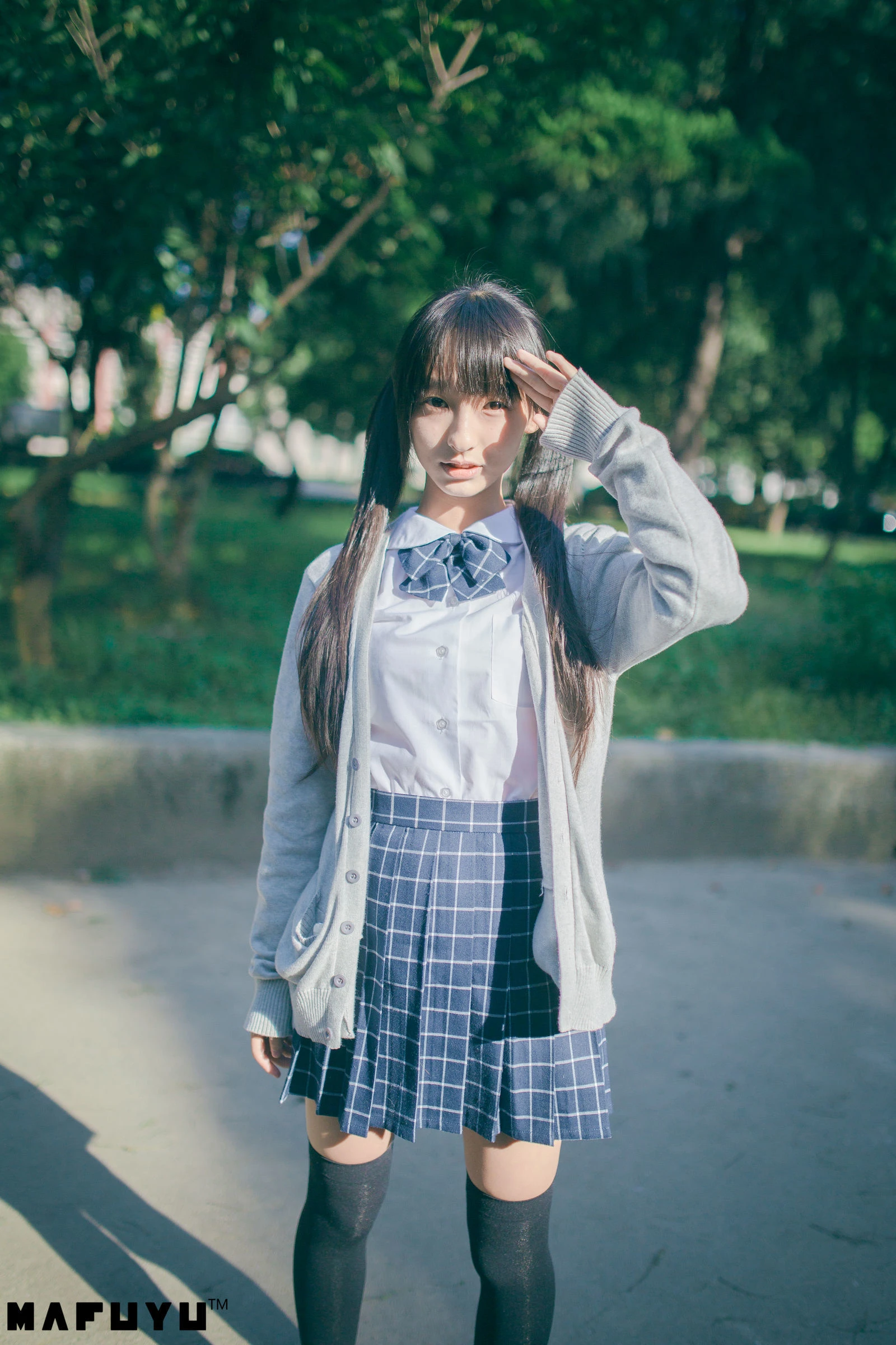 神楽板真冬 阳光校服系列套图插图1