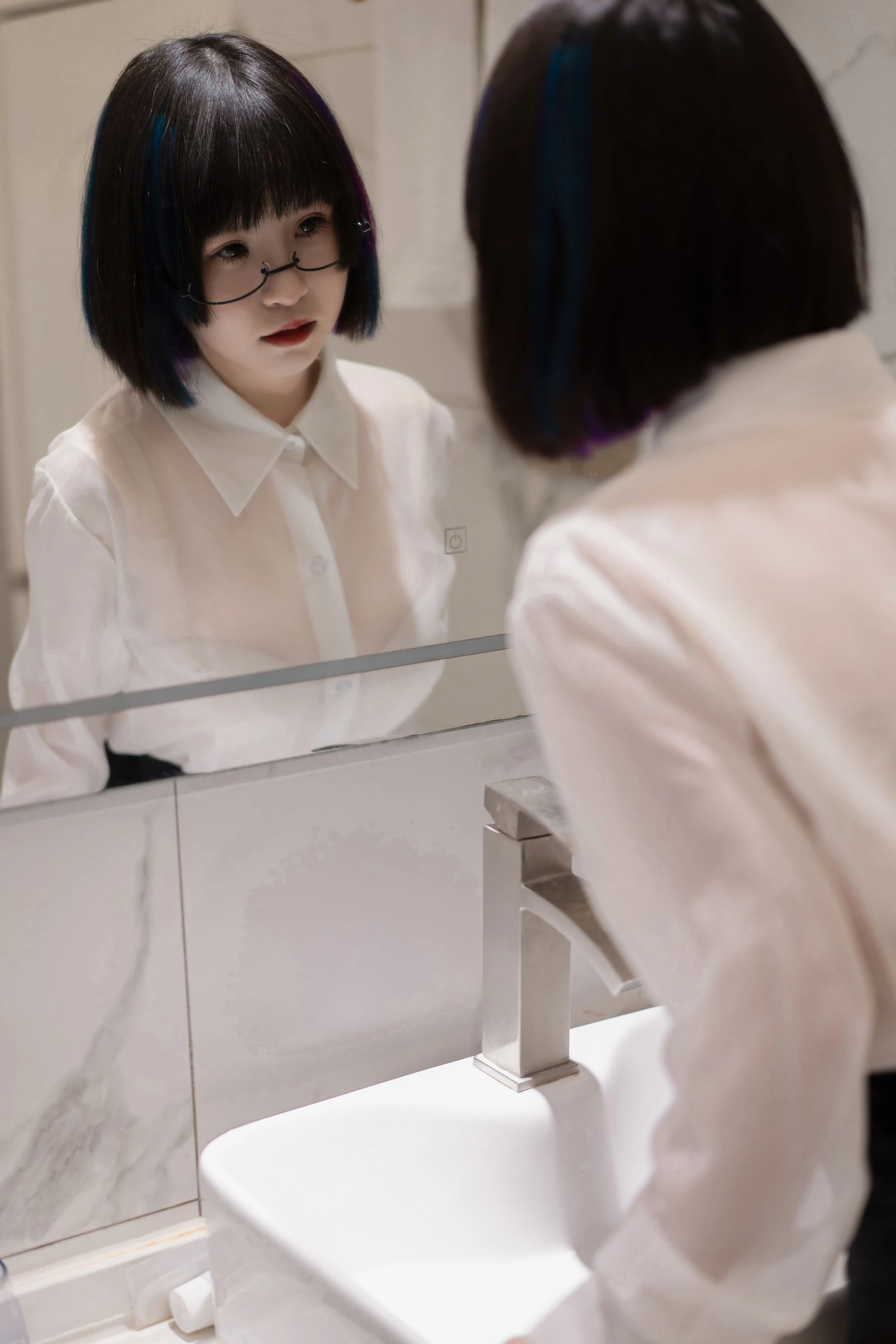 美少女晕崽 – 迷情小秘高清在线免费欣赏–微密图社-微密图社