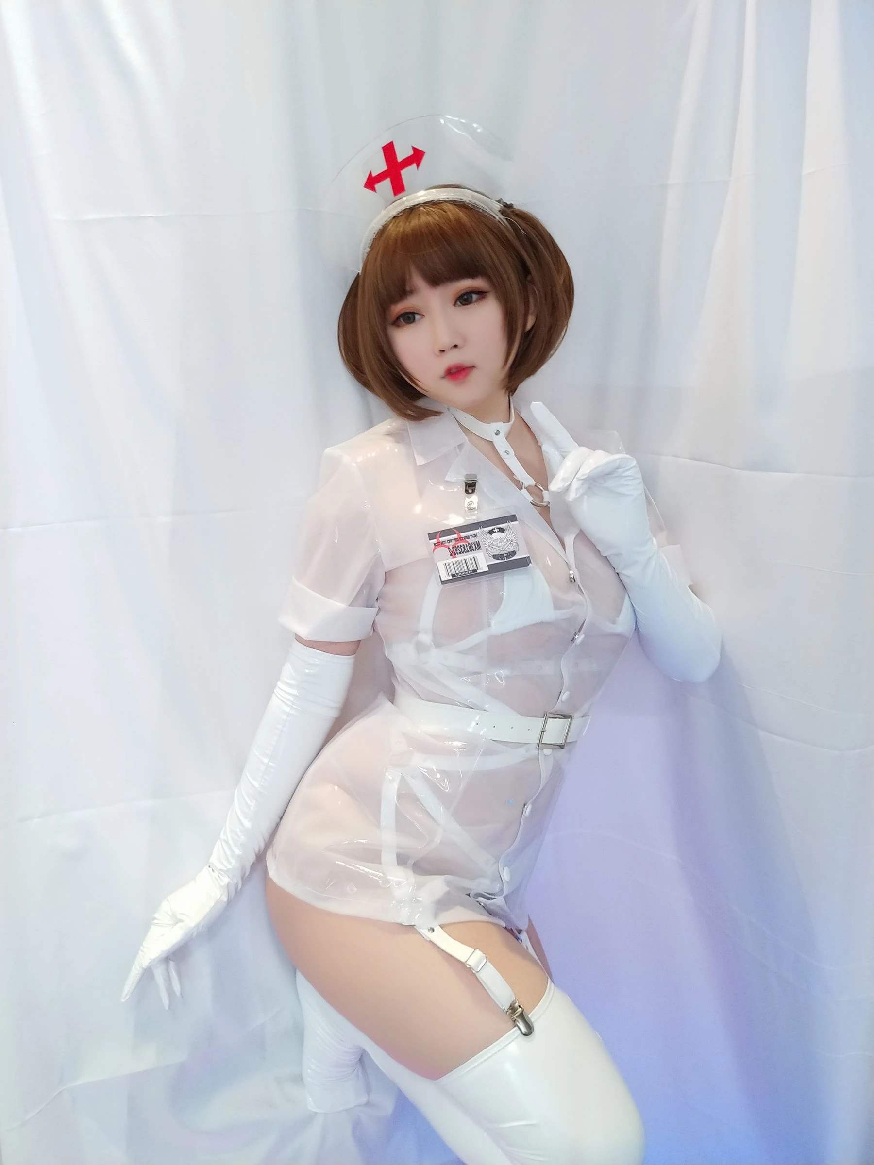 蜜桃少女是依酱呀 – 专属护士插图3