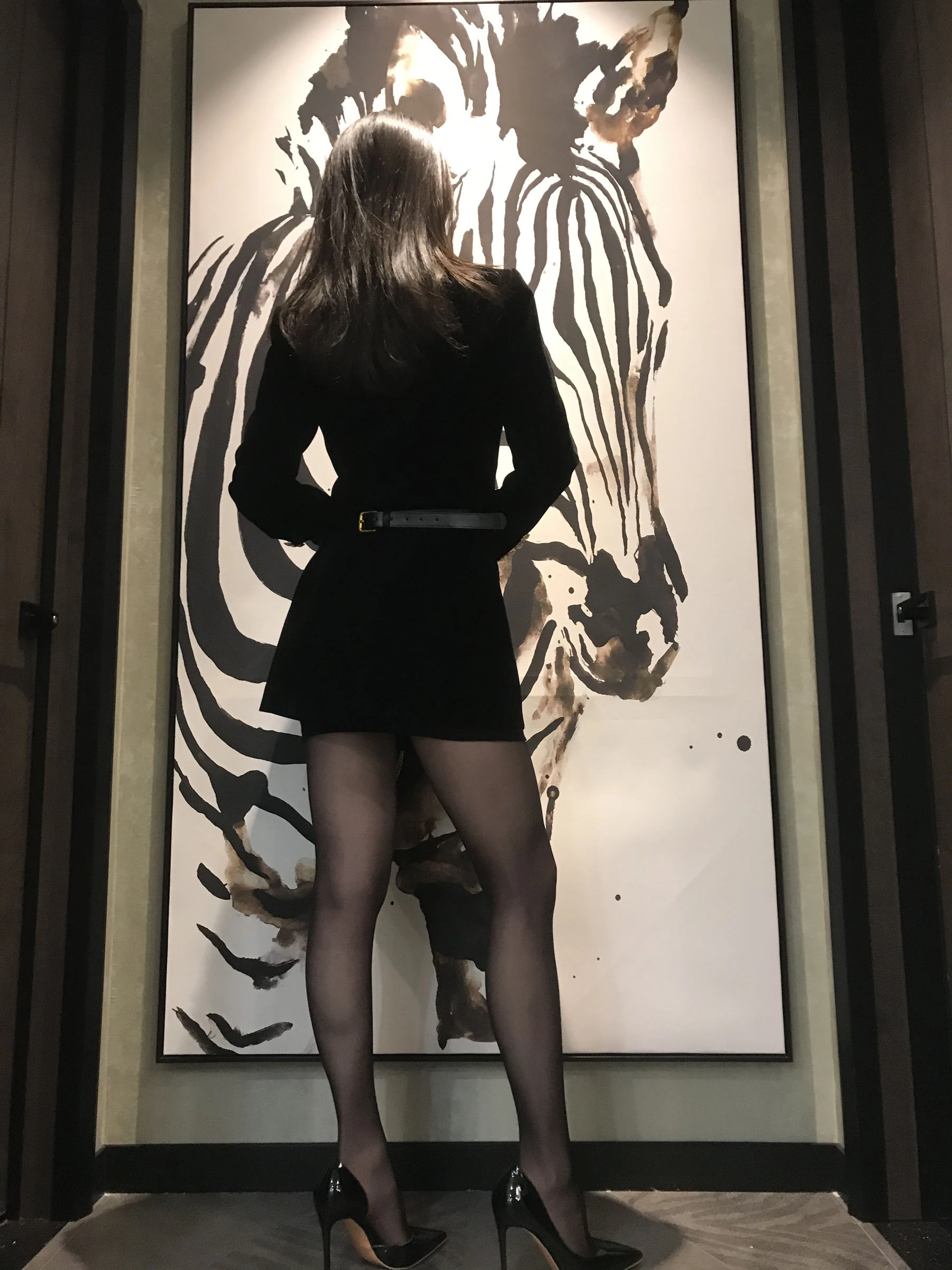 丝足博主麋鹿_Monroe 2020.03.15 会所黑丝高清在线免费欣赏–微密图社-微密图社
