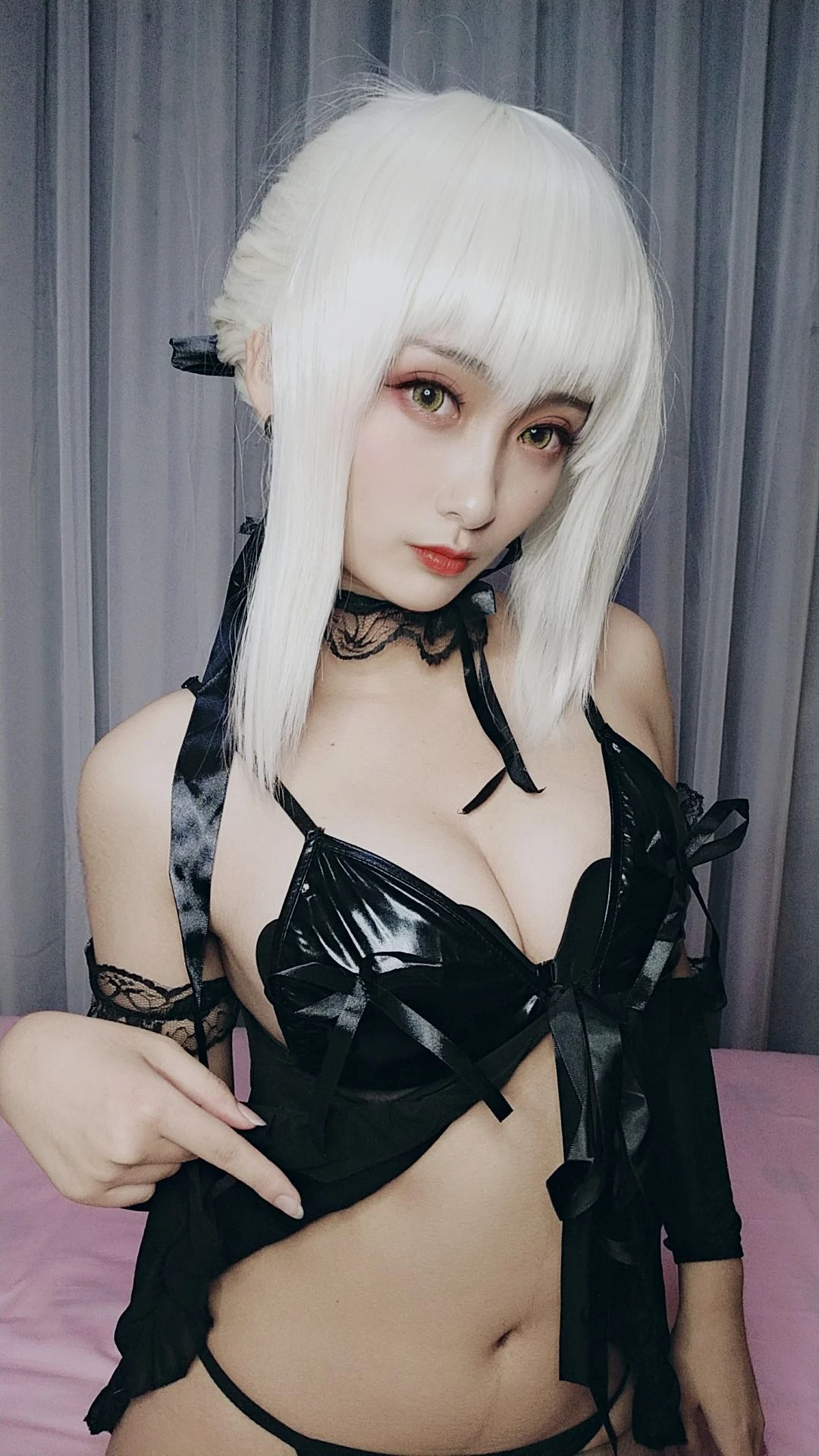 动漫博主洛璃LoLiSAMA – 黑呆睡衣王座插图6