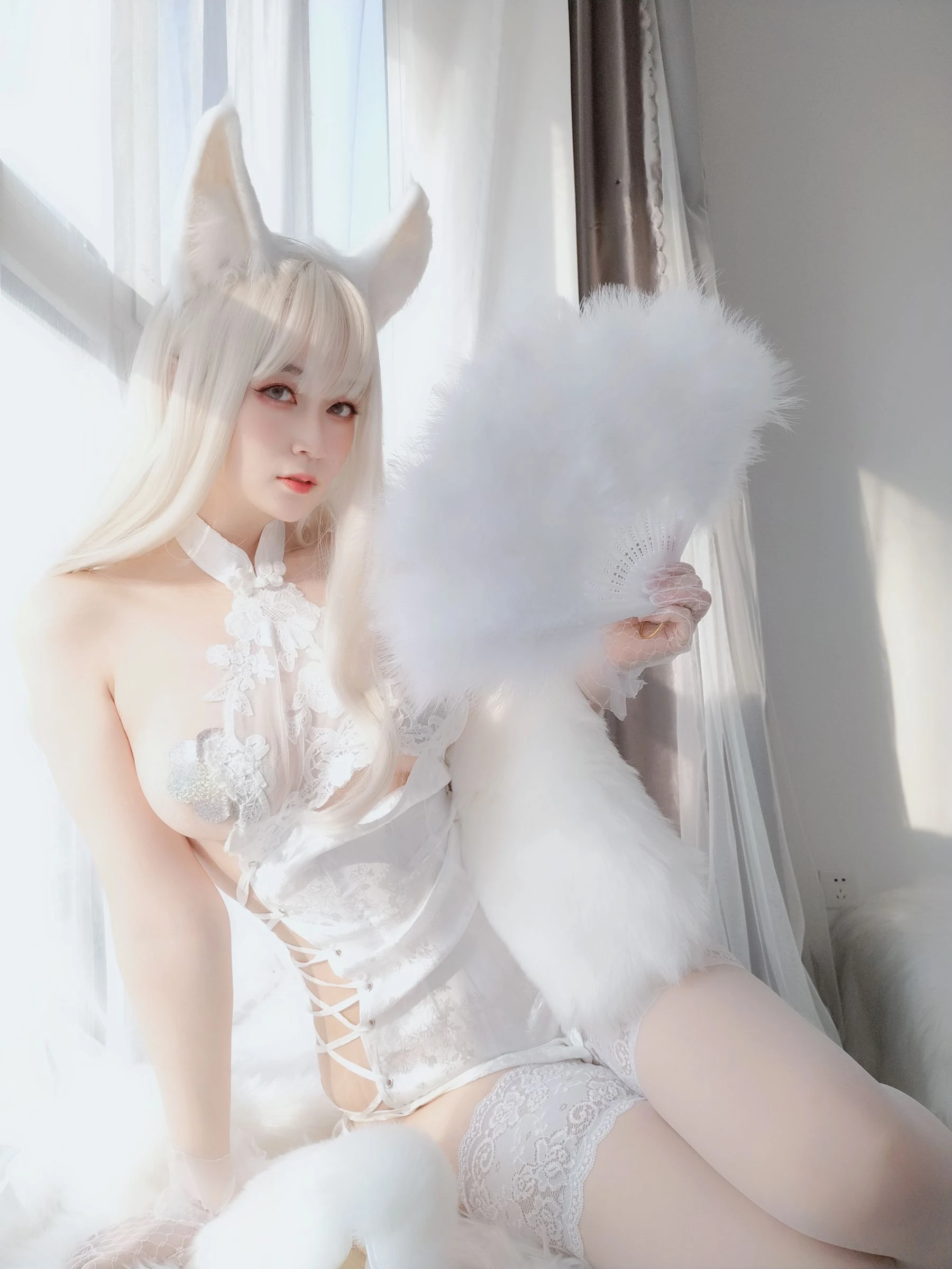 Coser小姐姐白银 – 白兔插图4
