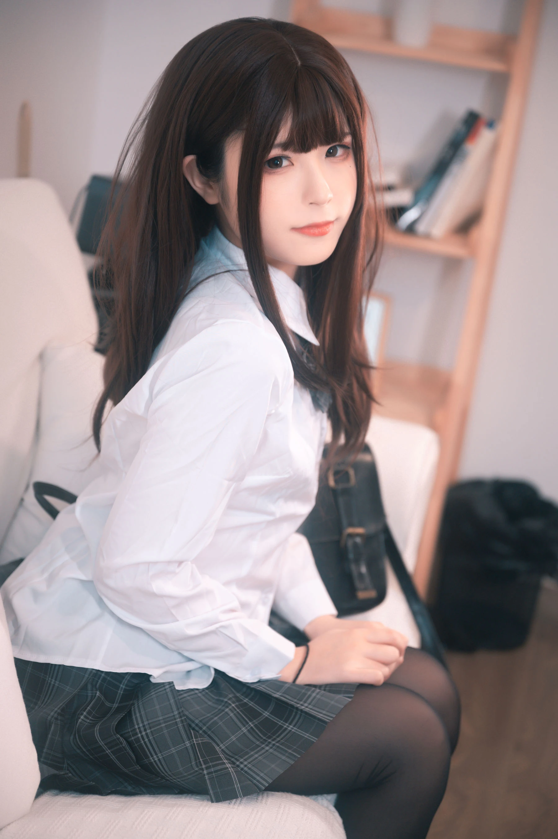 Quan冉有点饿 – 束缚猫猫插图5