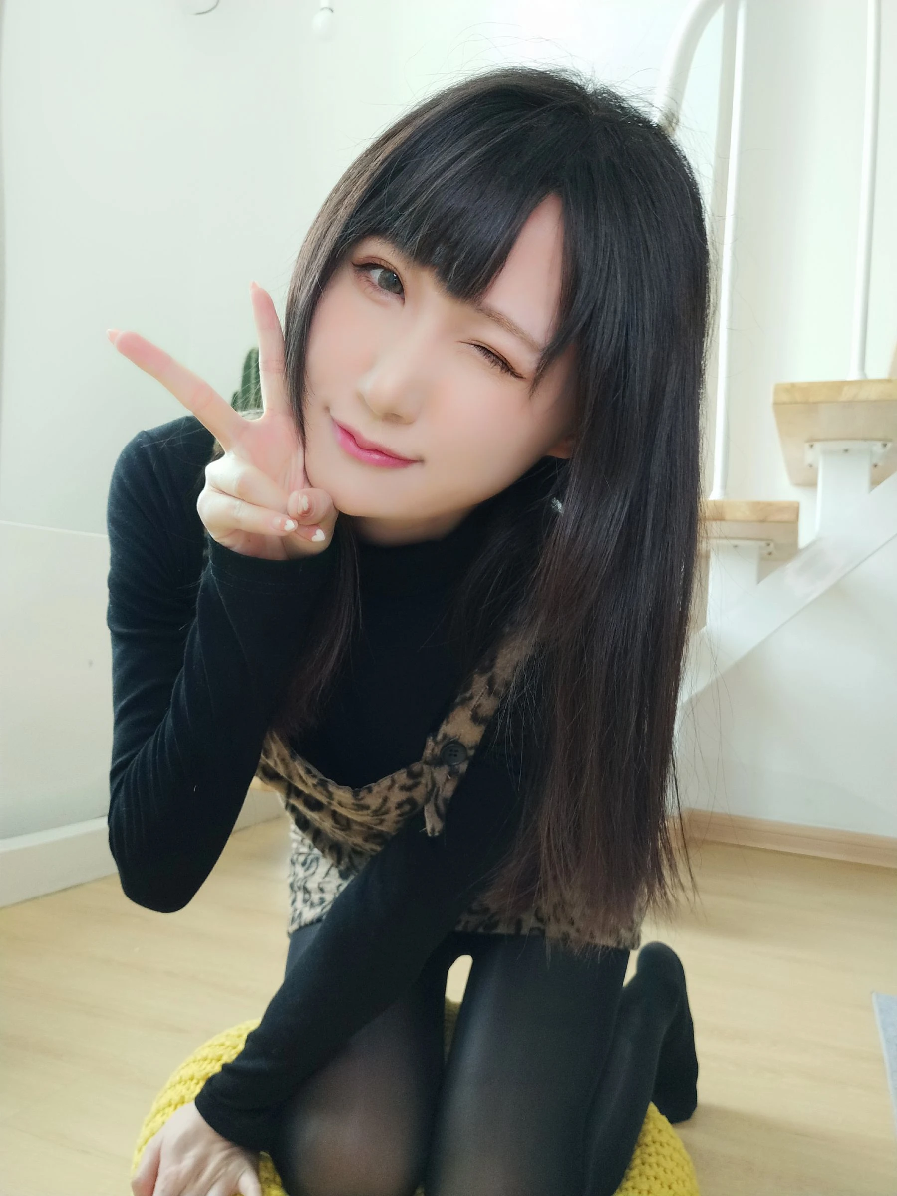 木之本果 – 豹纹常服高清在线免费欣赏–微密图社-微密图社