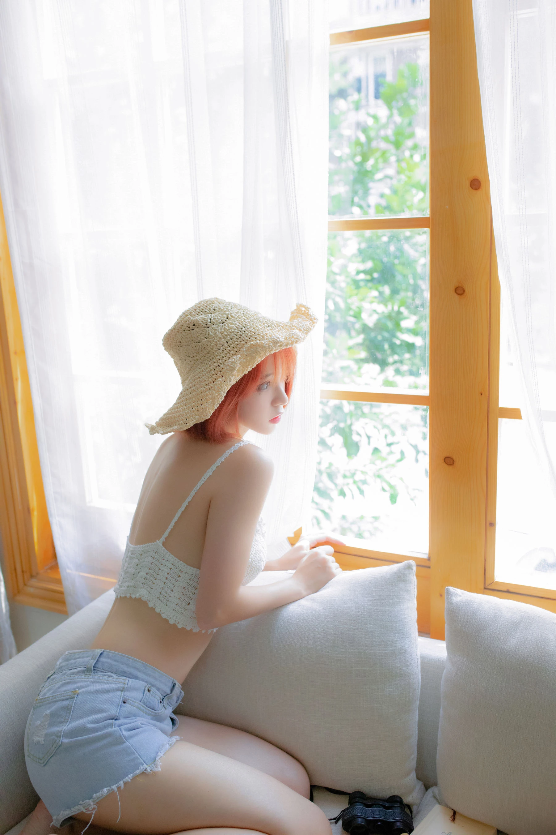 疯猫ss – 草帽女孩插图1