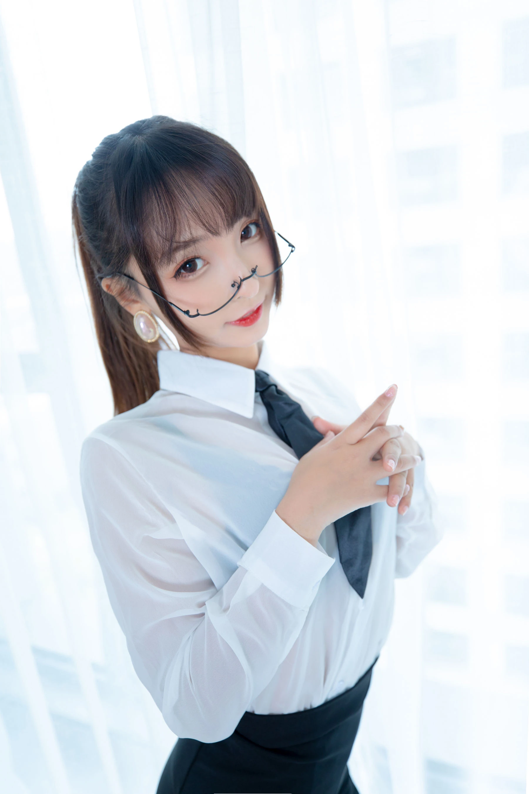 萝莉神楽板真冬 ホワイトオフィス [150P]高清在线免费欣赏–微密图社-微密图社