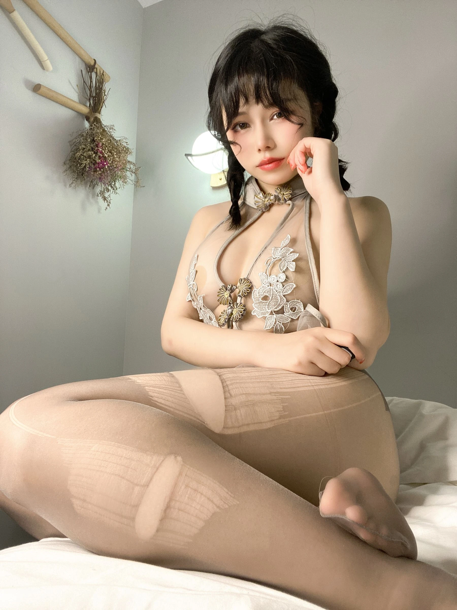 七月喵子 – 透明灰撕袜高清在线免费欣赏–微密图社-微密图社