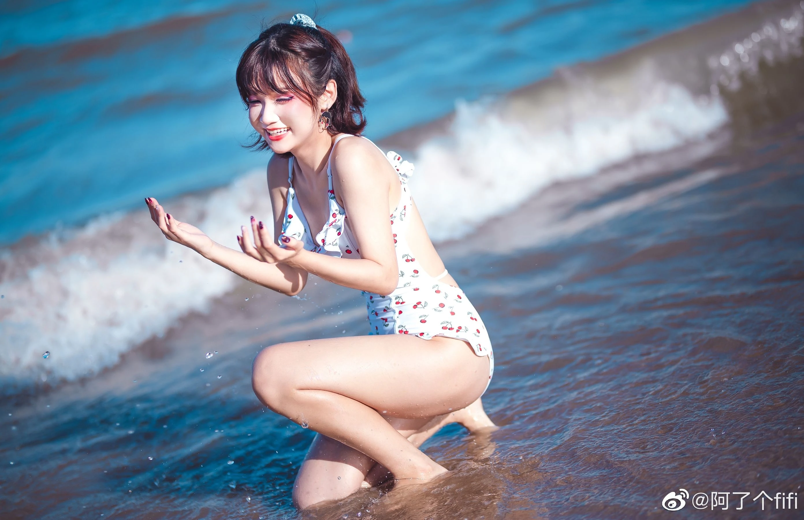动漫博主阿了个fifi – 夏天泳装插图3