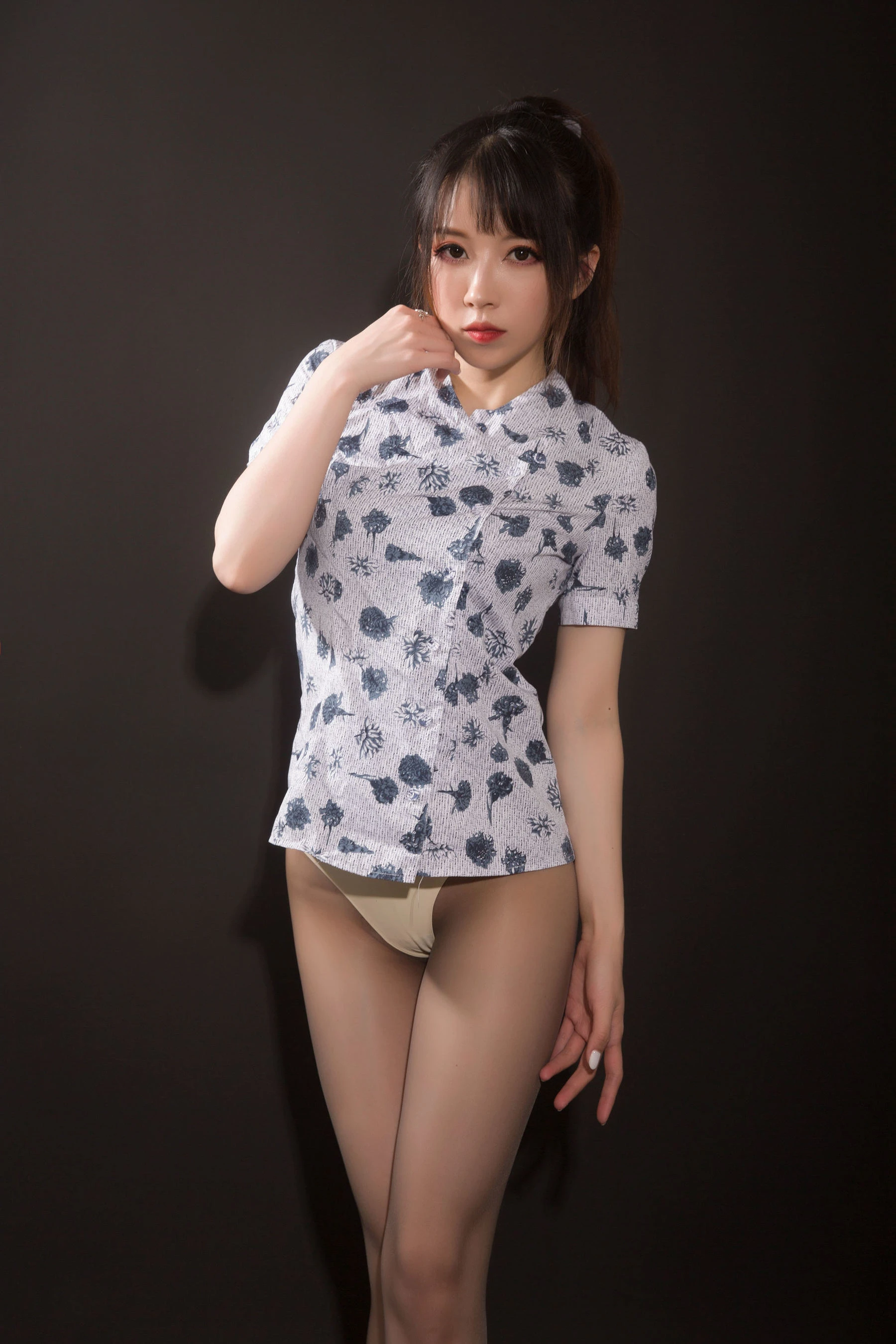 斗鱼主播小女巫露娜 – 东航棚拍插图6