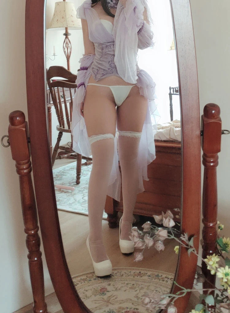 Cosplay日奈娇 – 睡美人 自摄 [44P]插图3