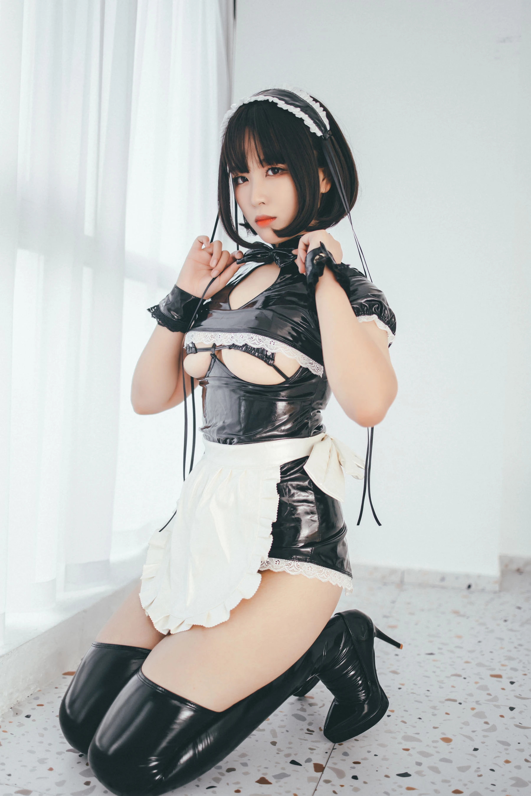 轩萧学姐 – 南半球女仆 [55P]插图3