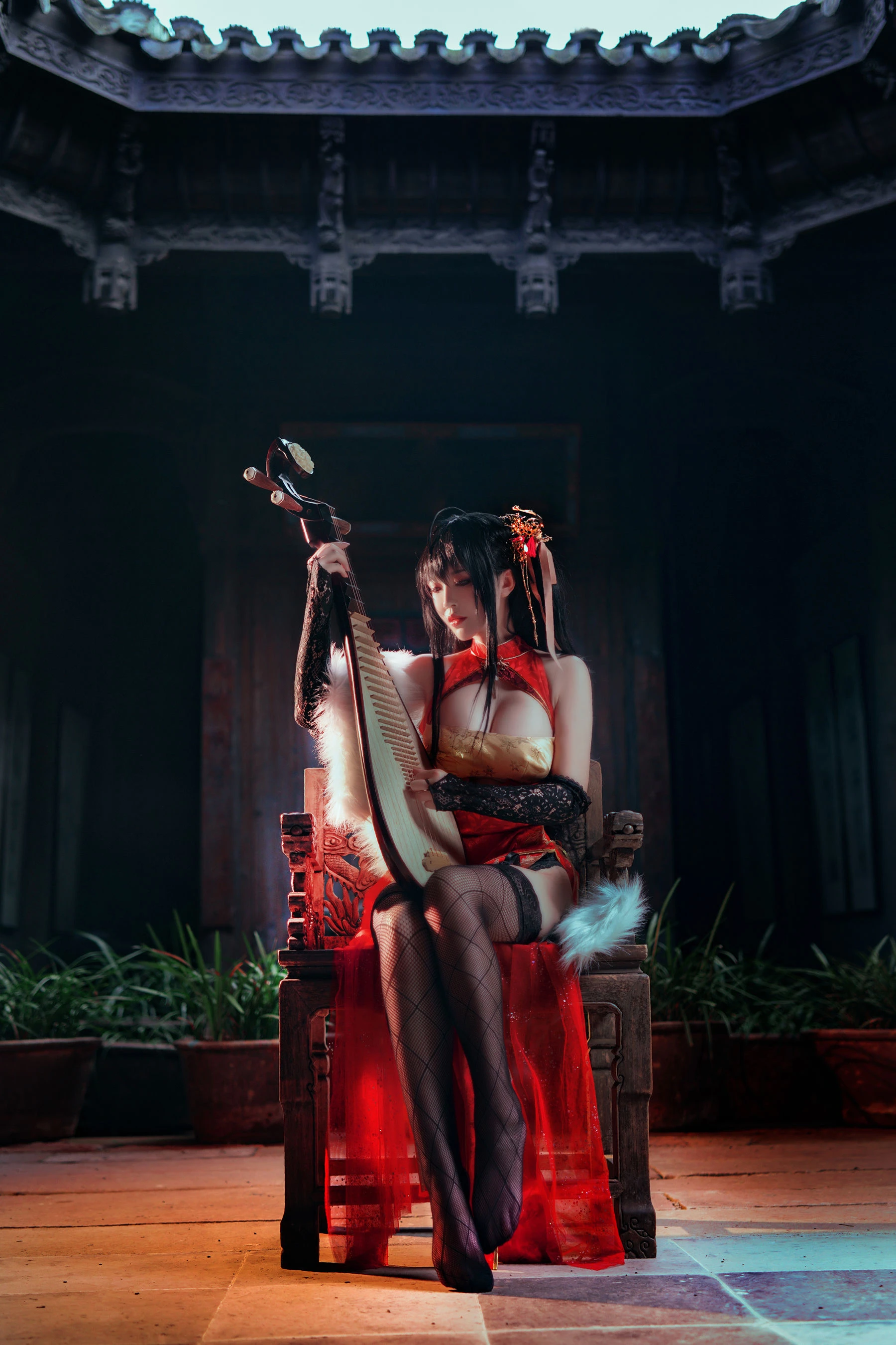 半半子 – 大凤旗袍插图1