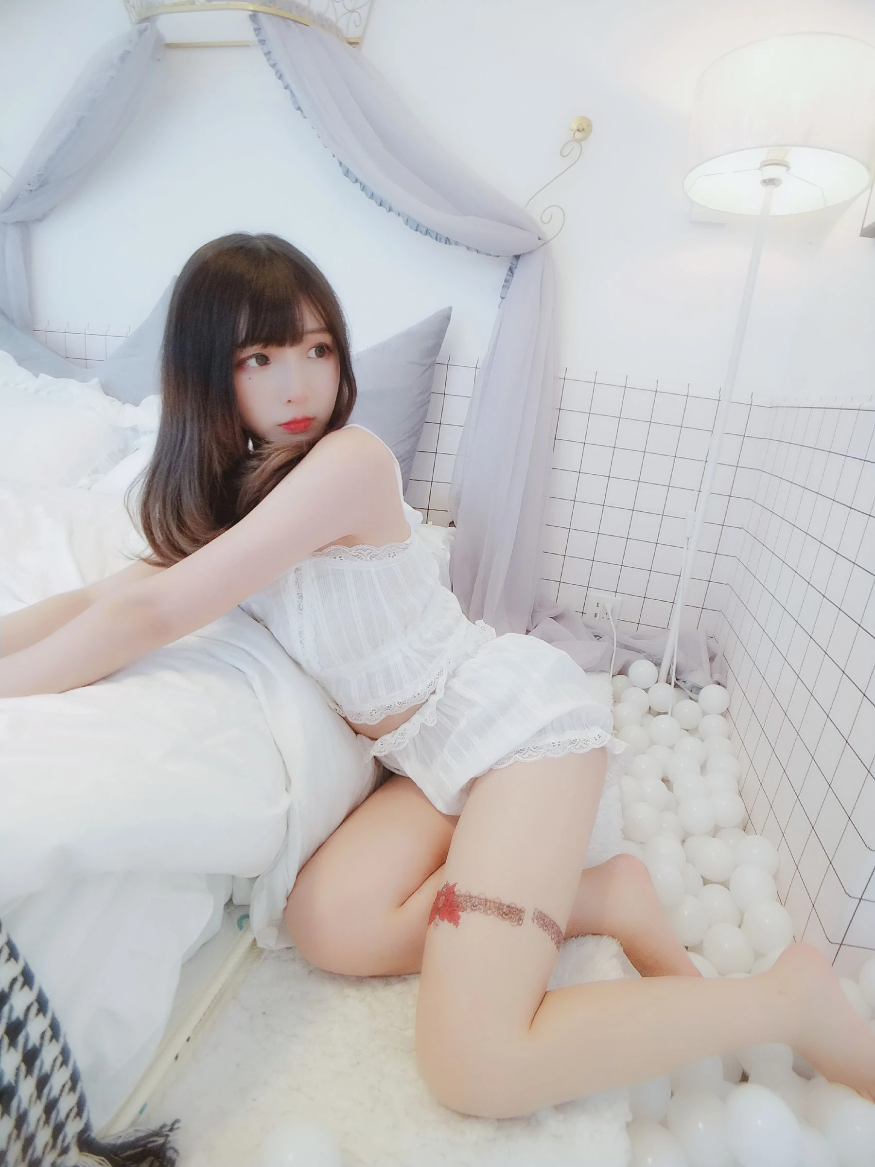 二次元美女古川kagura – 少女睡衣插图6