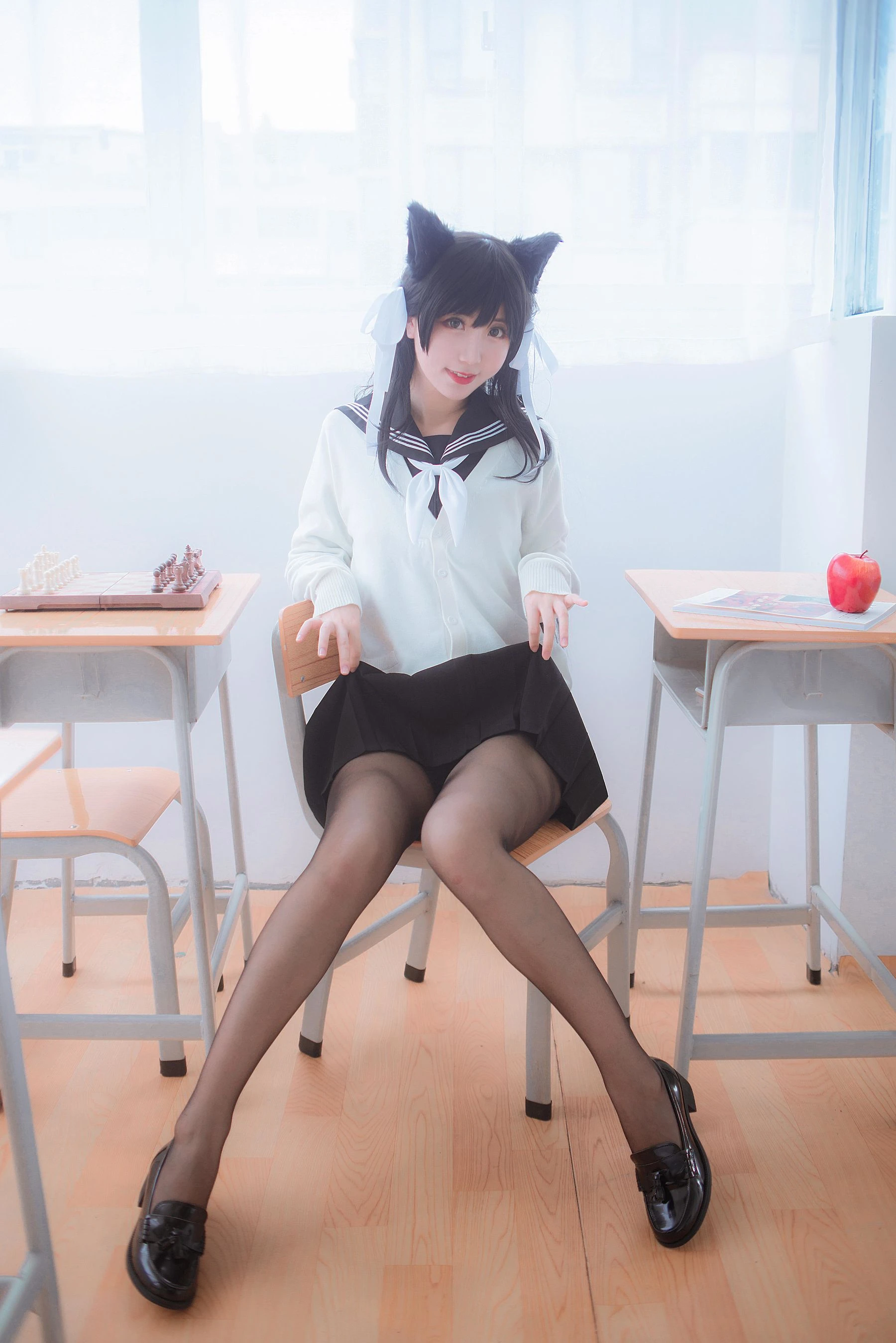 人气Coser黑川 獒犬制服插图3