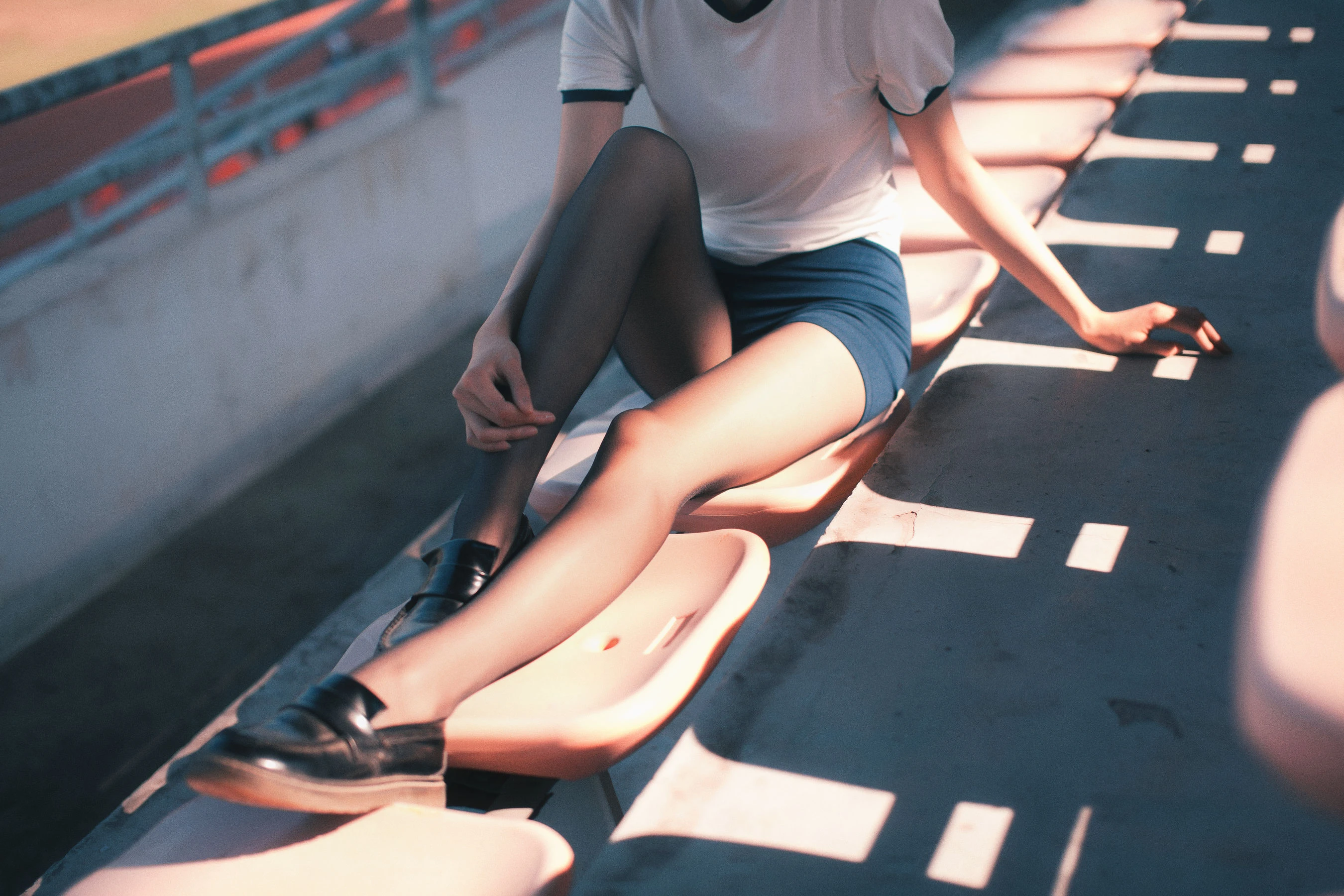COS萌妹沧霁桔梗 – 黑丝体操服插图6