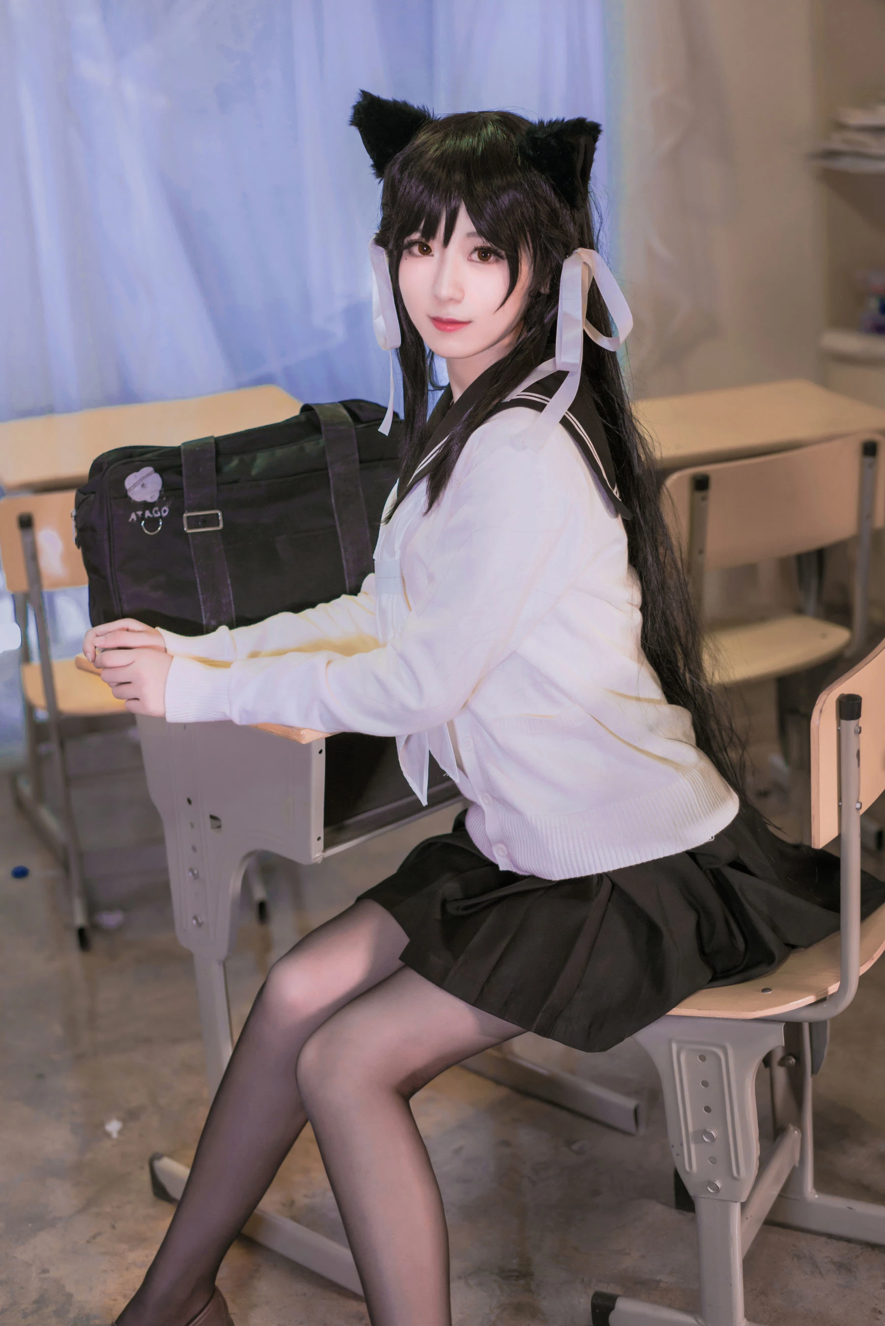 小姐姐弥音音ww 爱宕校服高清在线免费欣赏–微密图社-微密图社