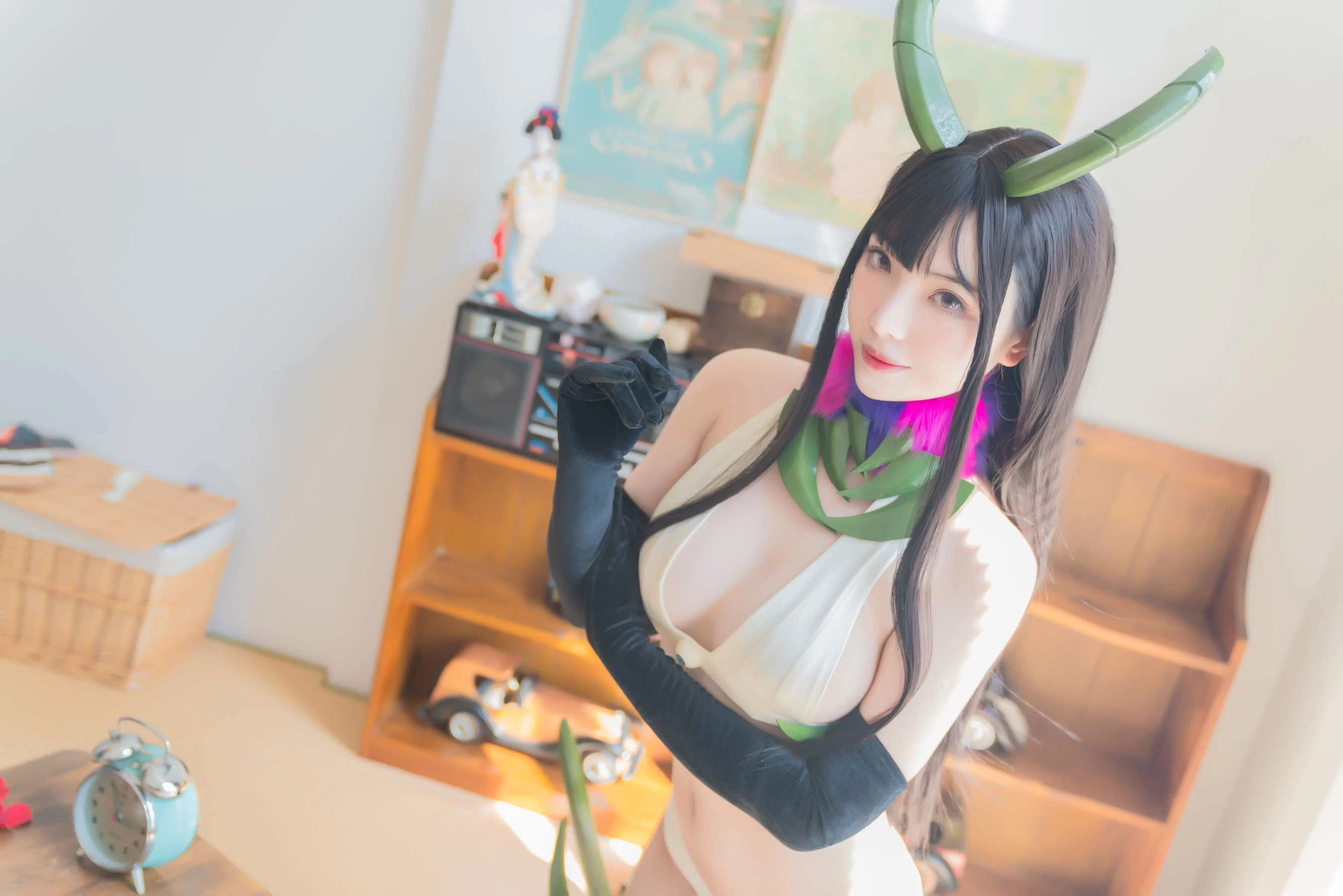 动漫博主雯妹 – 恶魔姐姐 [28P]插图1