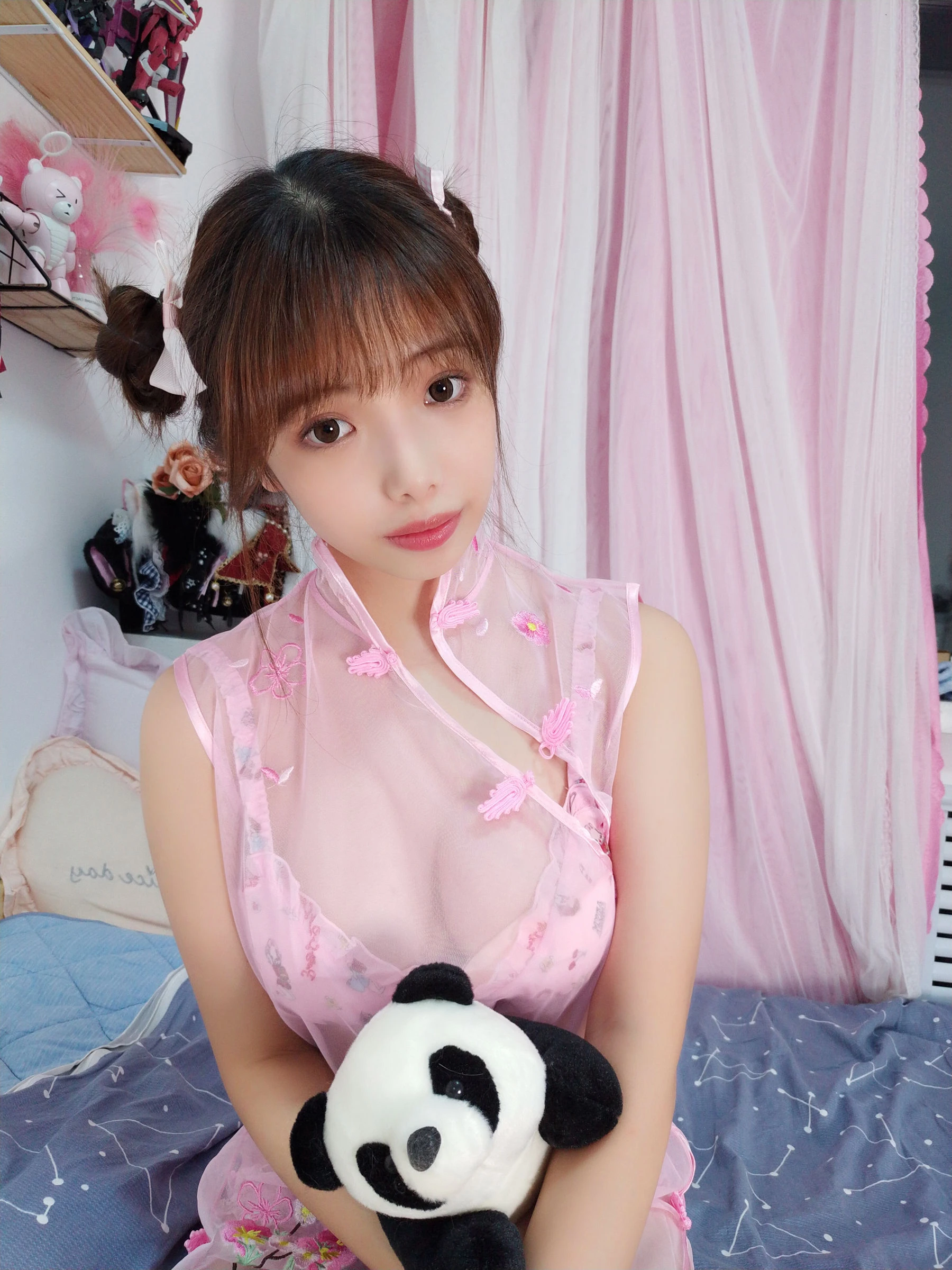 动漫博主雯妹 – 自拍本(1号本)旗袍 [19P]插图4