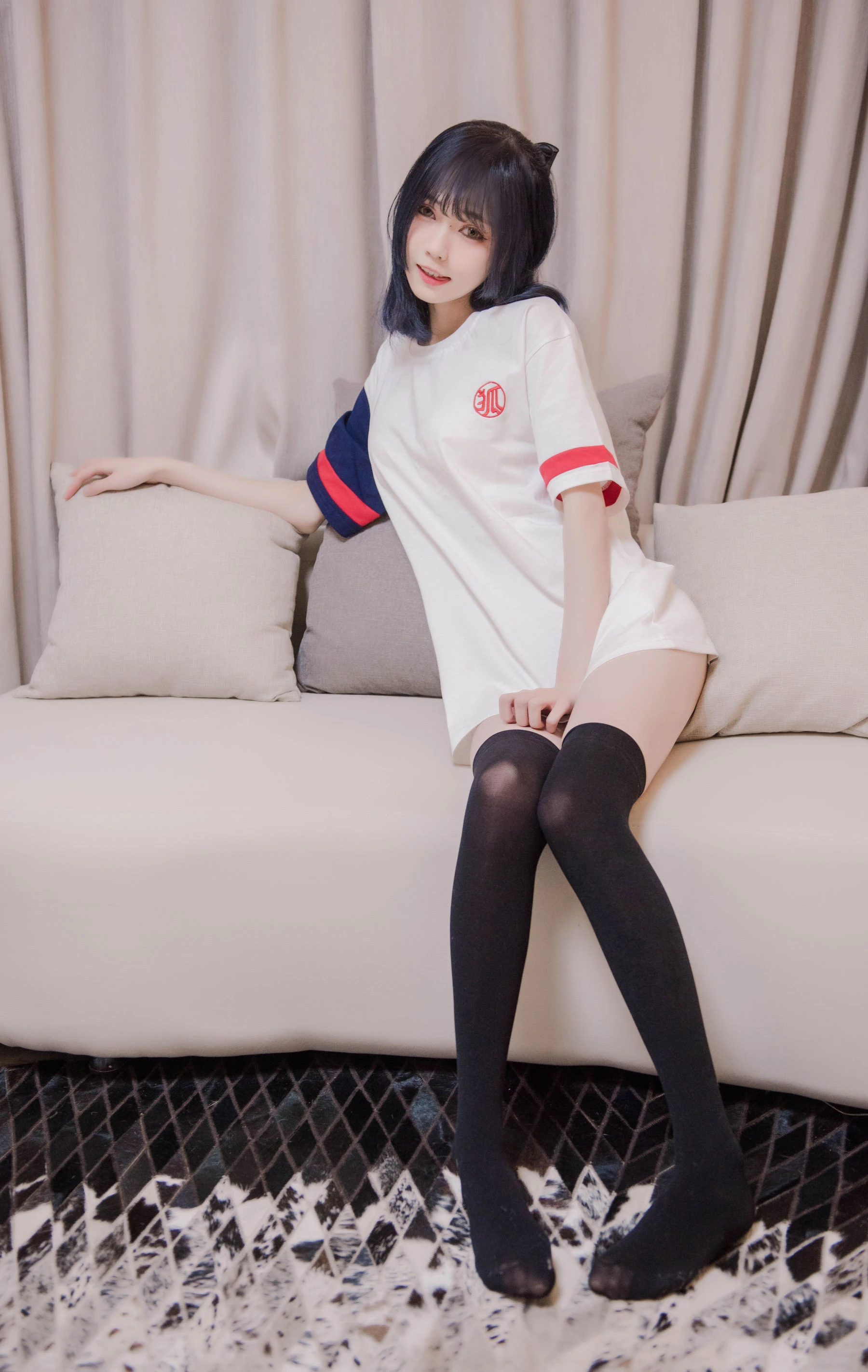 小妖精你的负卿 居家私服2高清在线免费欣赏–微密图社-微密图社