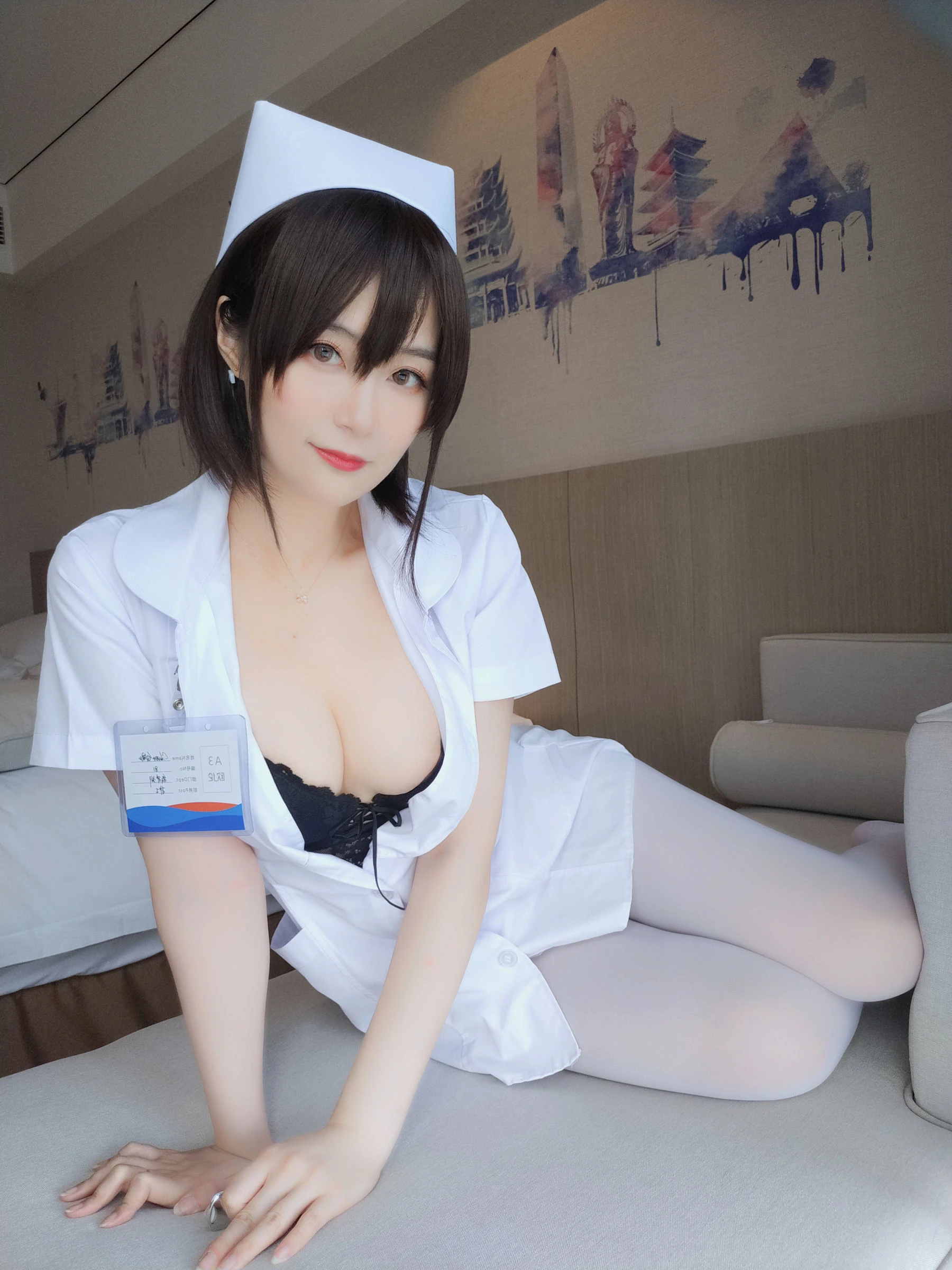 白银 – 短发小护士插图8