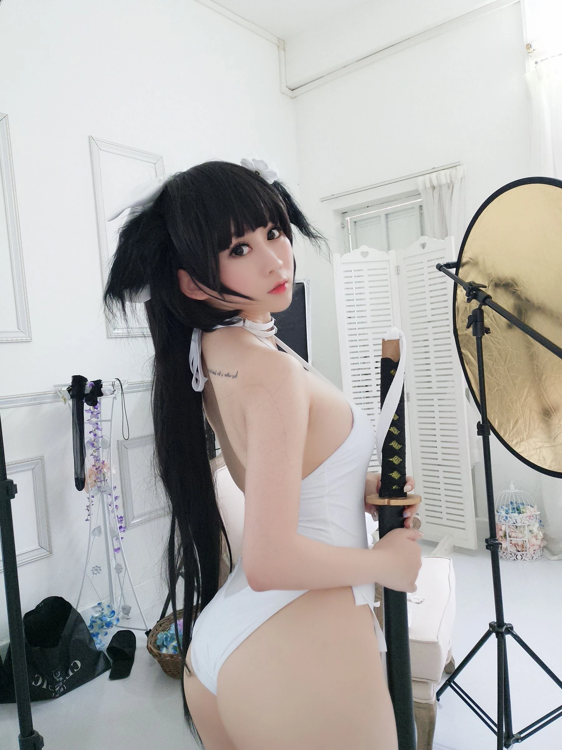 蜜桃少女是依酱呀 爱岩插图2