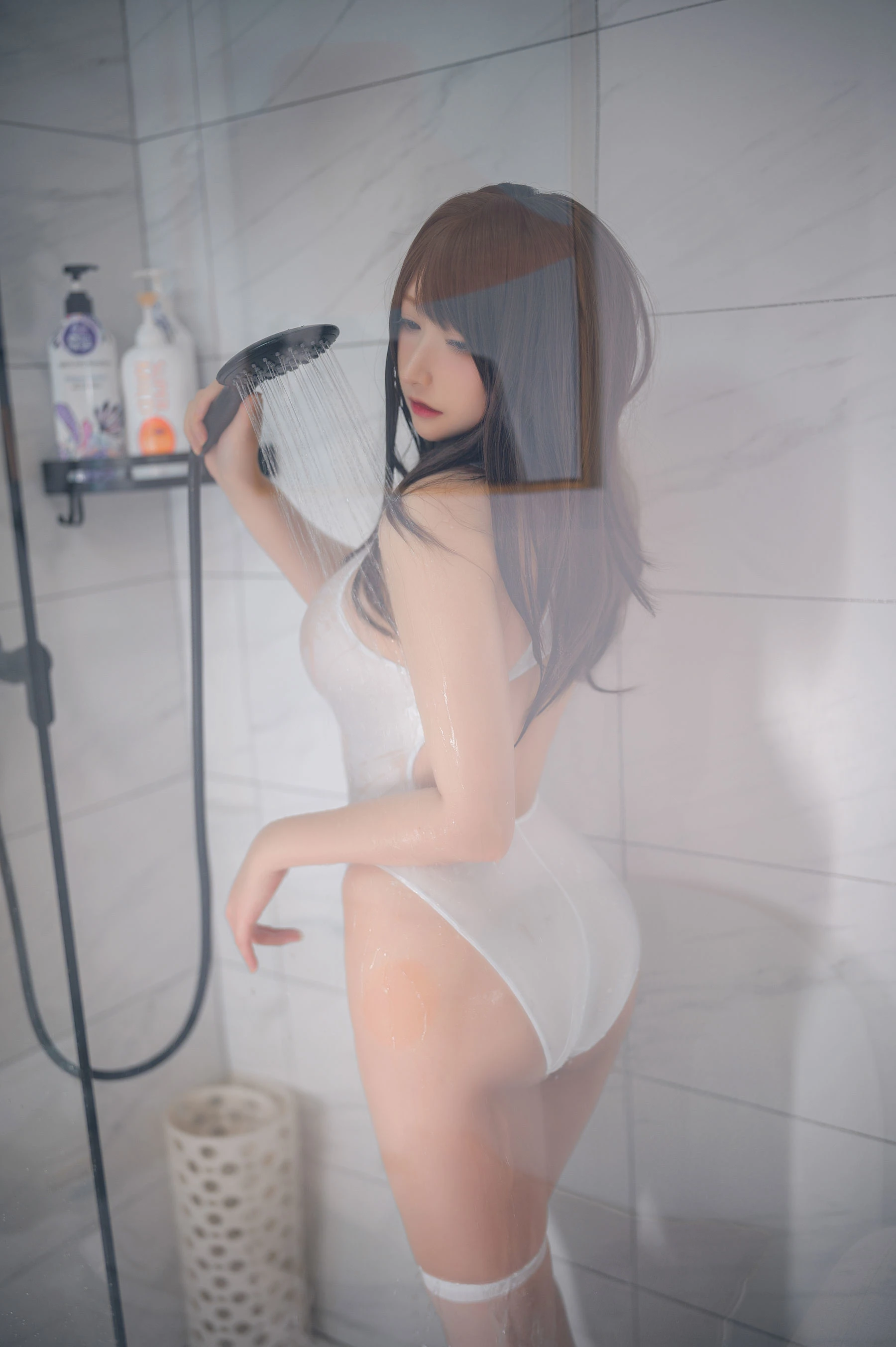 高颜值coser念念_D – 白色竞泳插图2