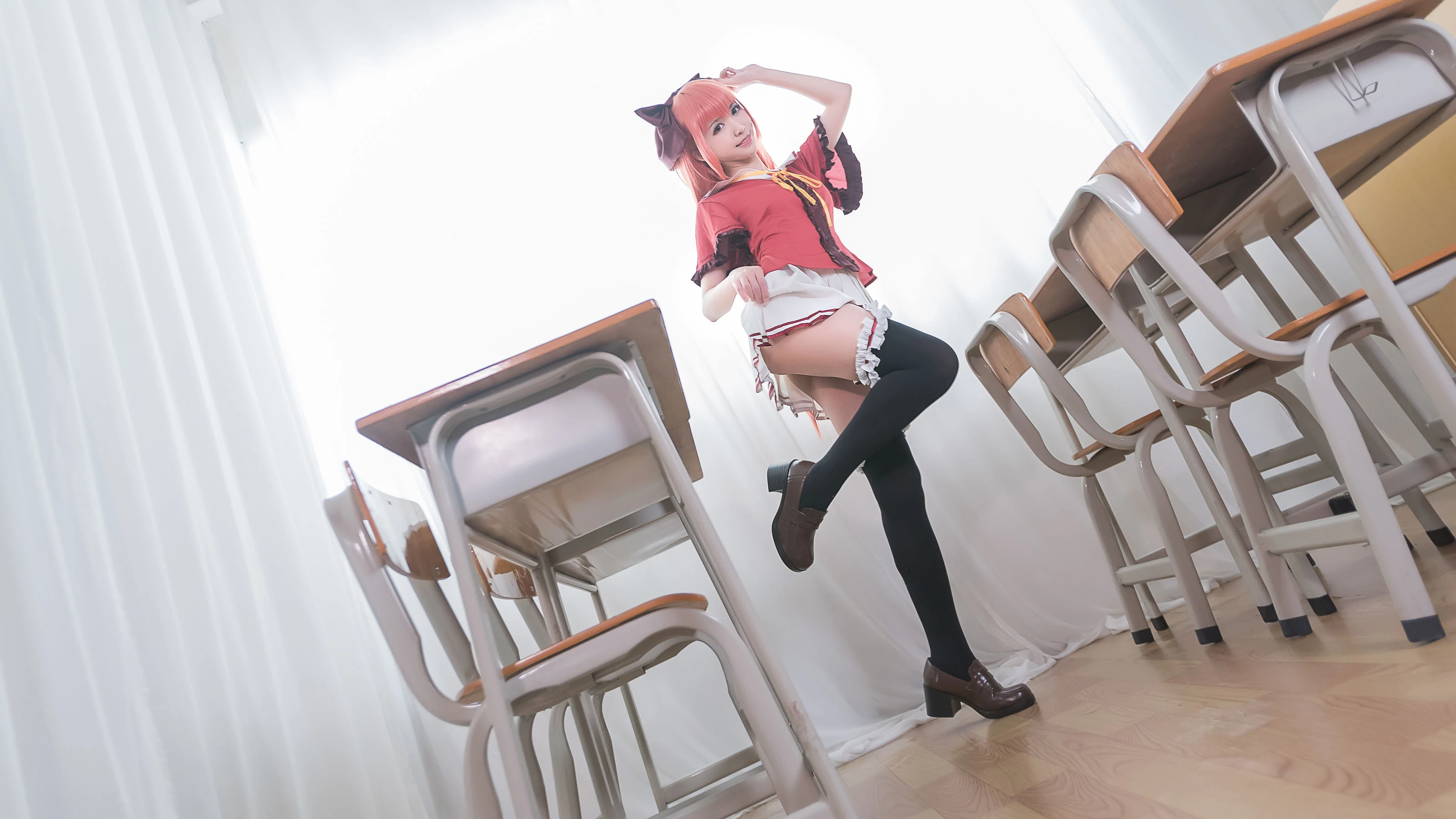鳗鱼霏儿 – 红发魔女 [20P]插图1