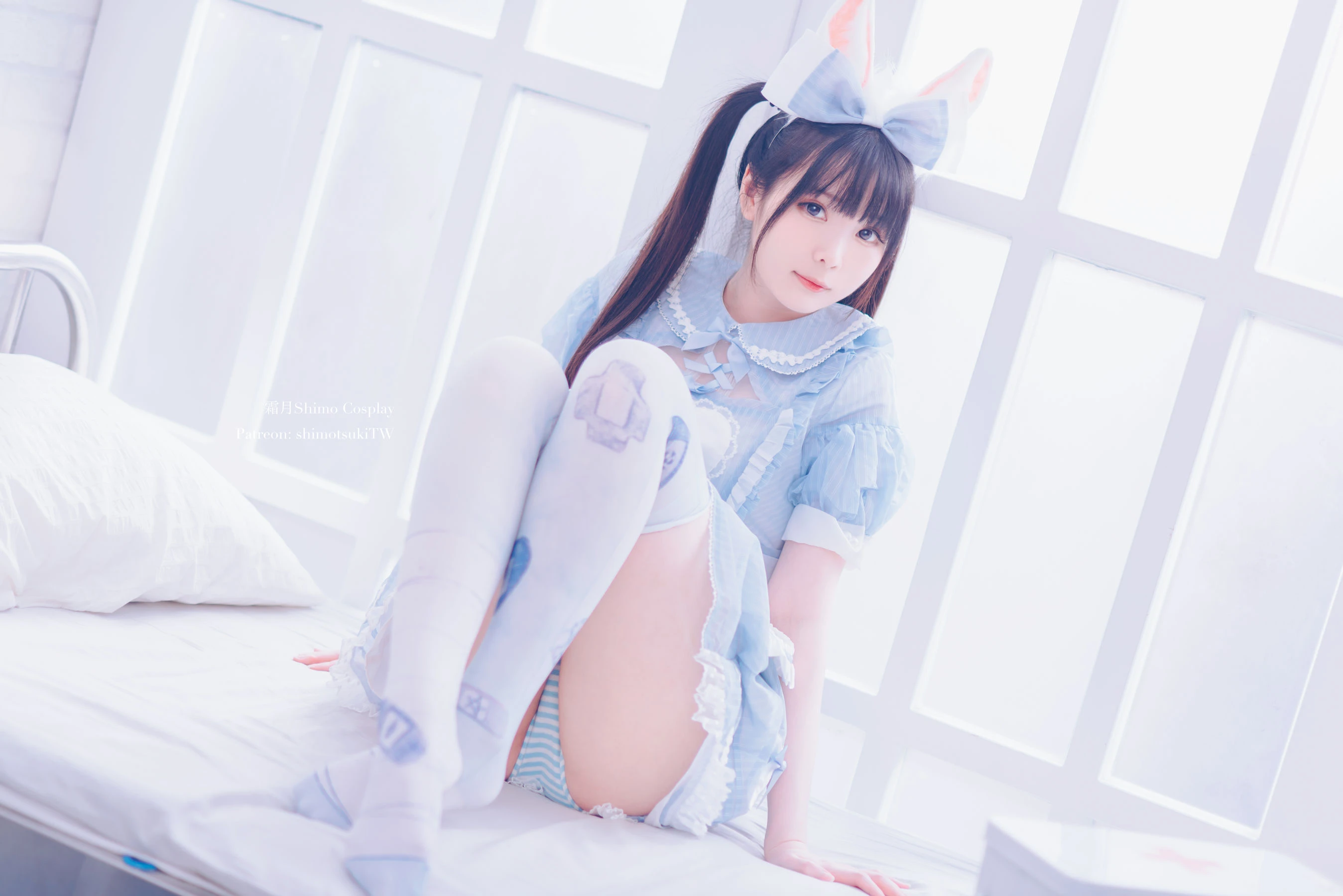 微博妹纸霜月shimo – 女仆裙插图4