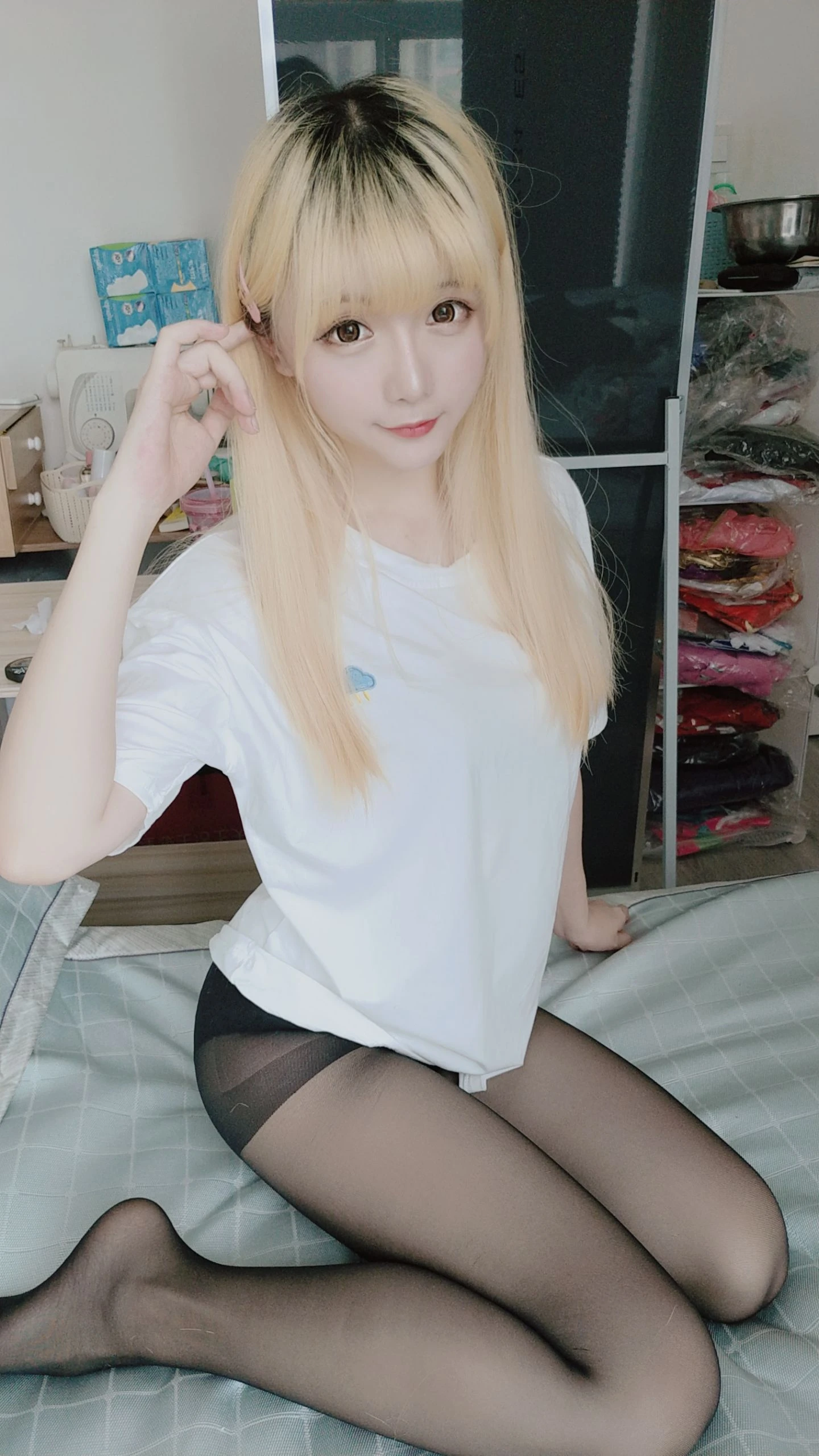 Coser小姐姐星之迟迟 白T恤插图4