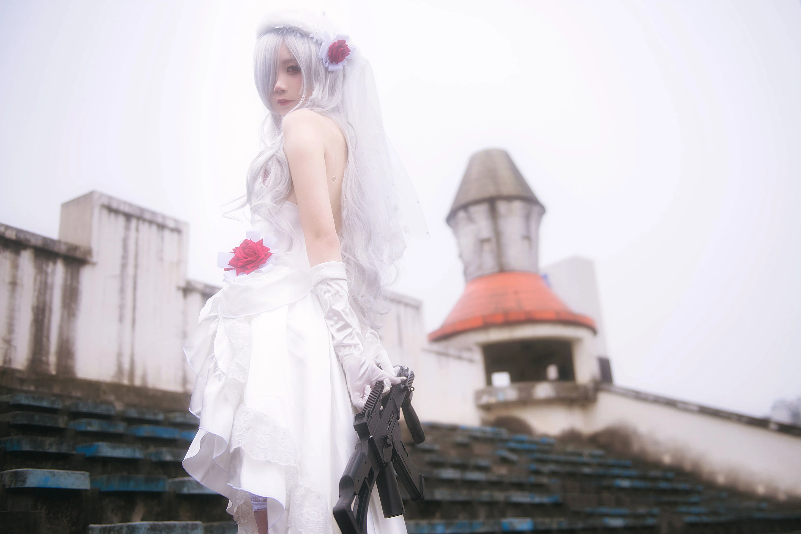 清纯少女五更百鬼 – 婚纱插图1
