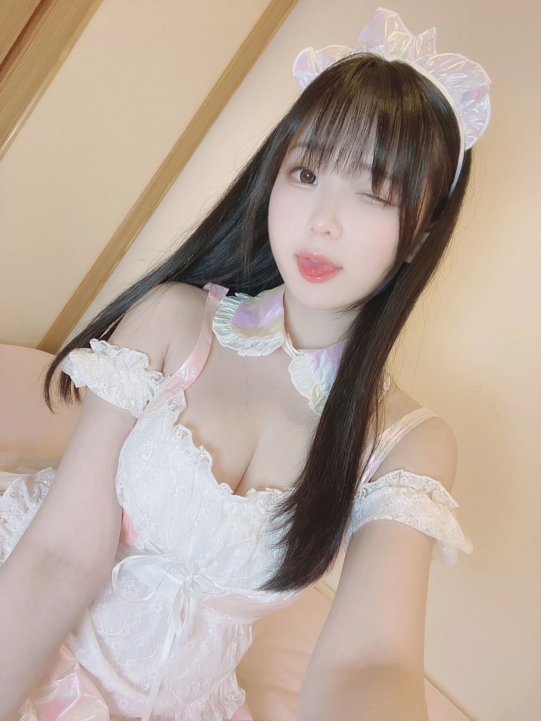 微博妹纸霜月shimo[fantia] 2023-02-18 自撮り 高清在线免费欣赏 [13P]插图2