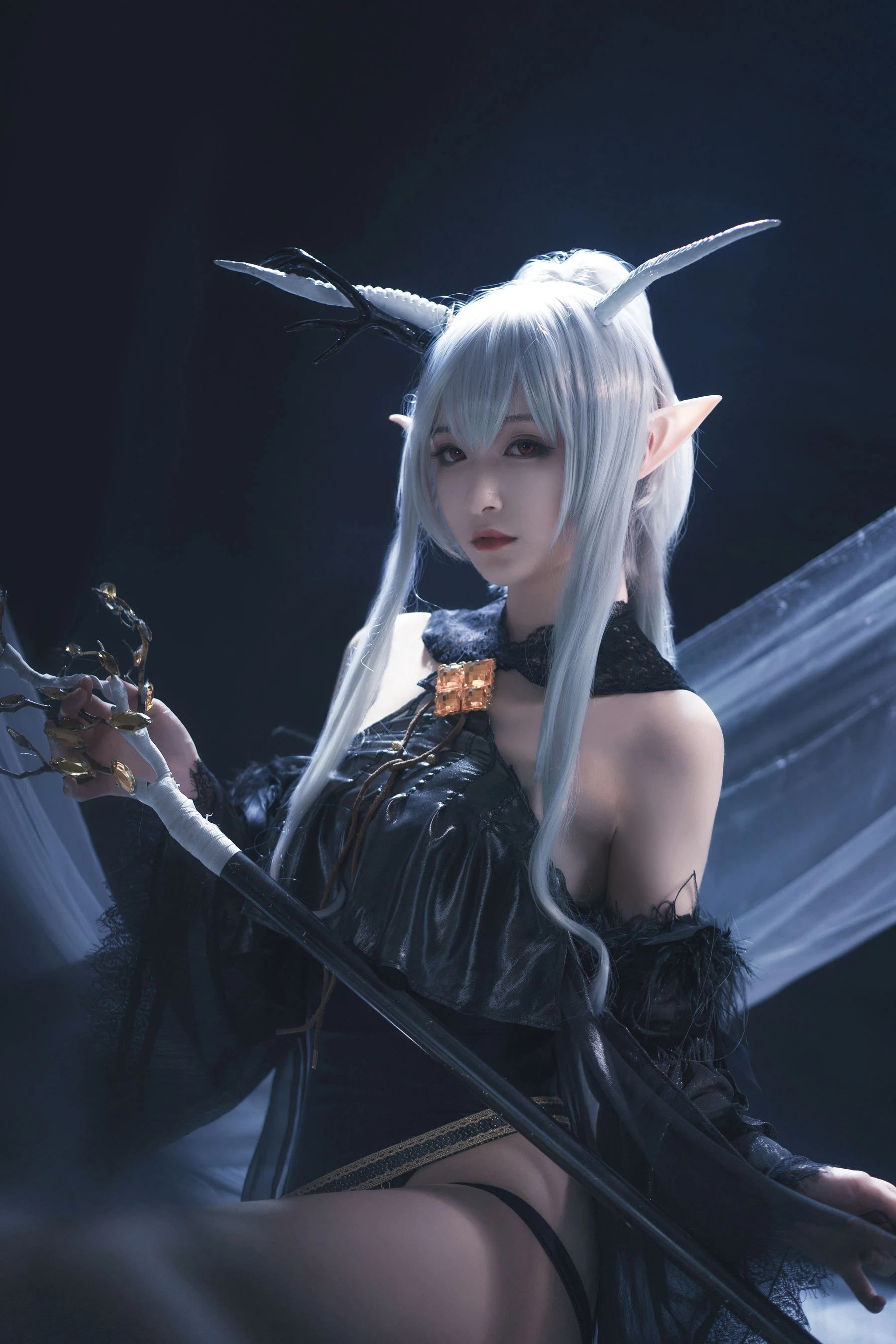 动漫博主铁板烧鬼舞w – 闪灵插图5