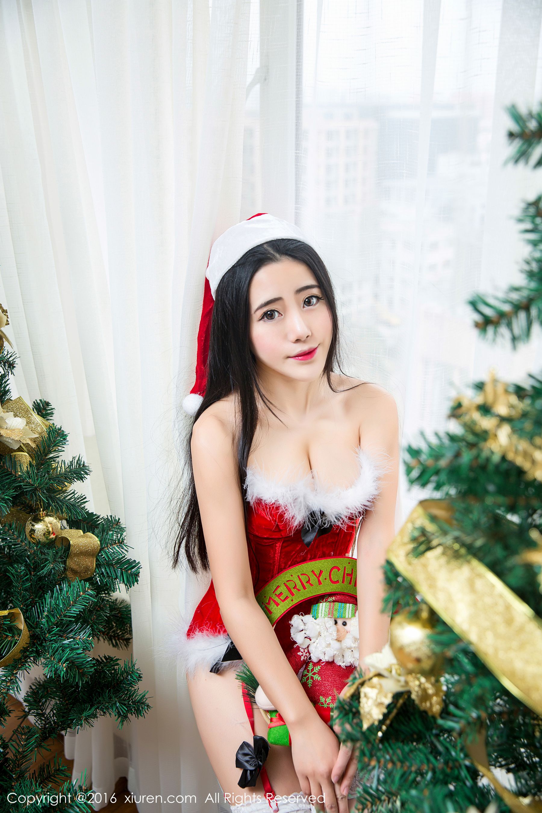 兜豆靓Youlina《最靓圣诞礼物》 秀人网 No.660高清在线免费欣赏–微密图社-微密图社