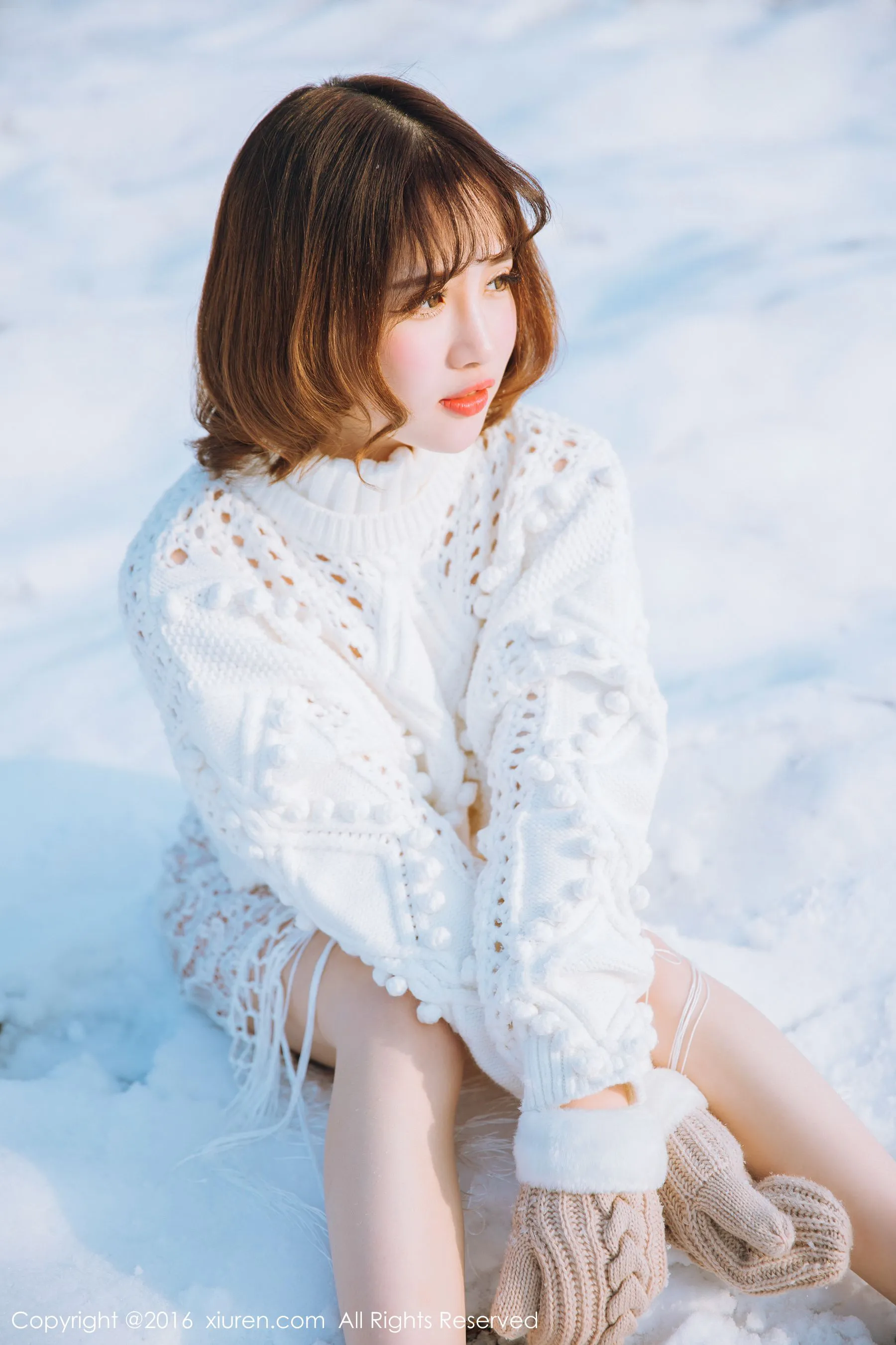 徐cake《新春雪景套图》 秀人网 No.484高清在线免费欣赏–微密图社-微密图社