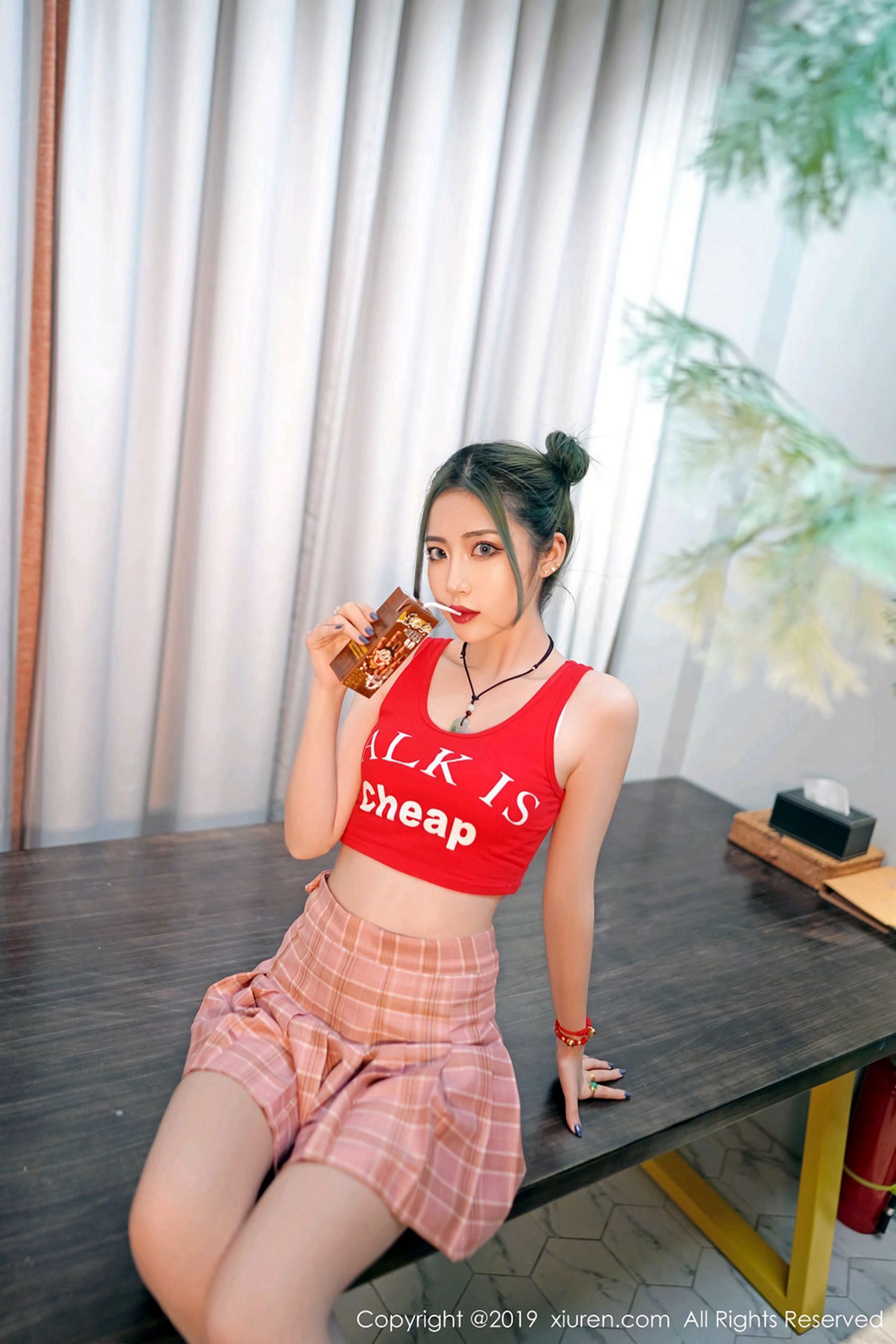 XiuRen 秀人网 No.1550 贾诗晗插图3