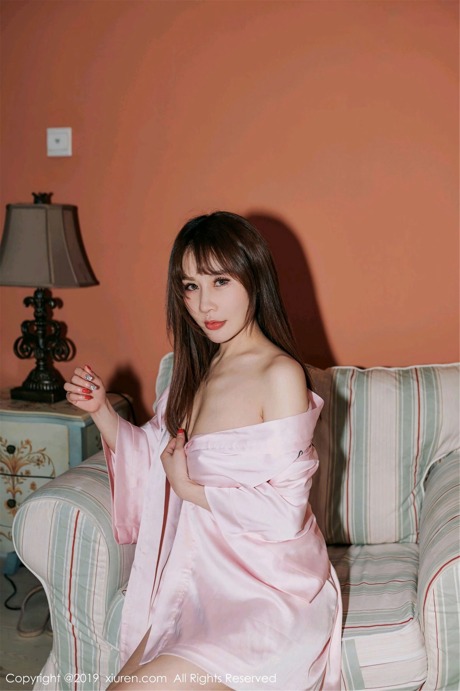 XiuRen 秀人网 No.1422 苏可er高清在线免费欣赏–微密图社-微密图社